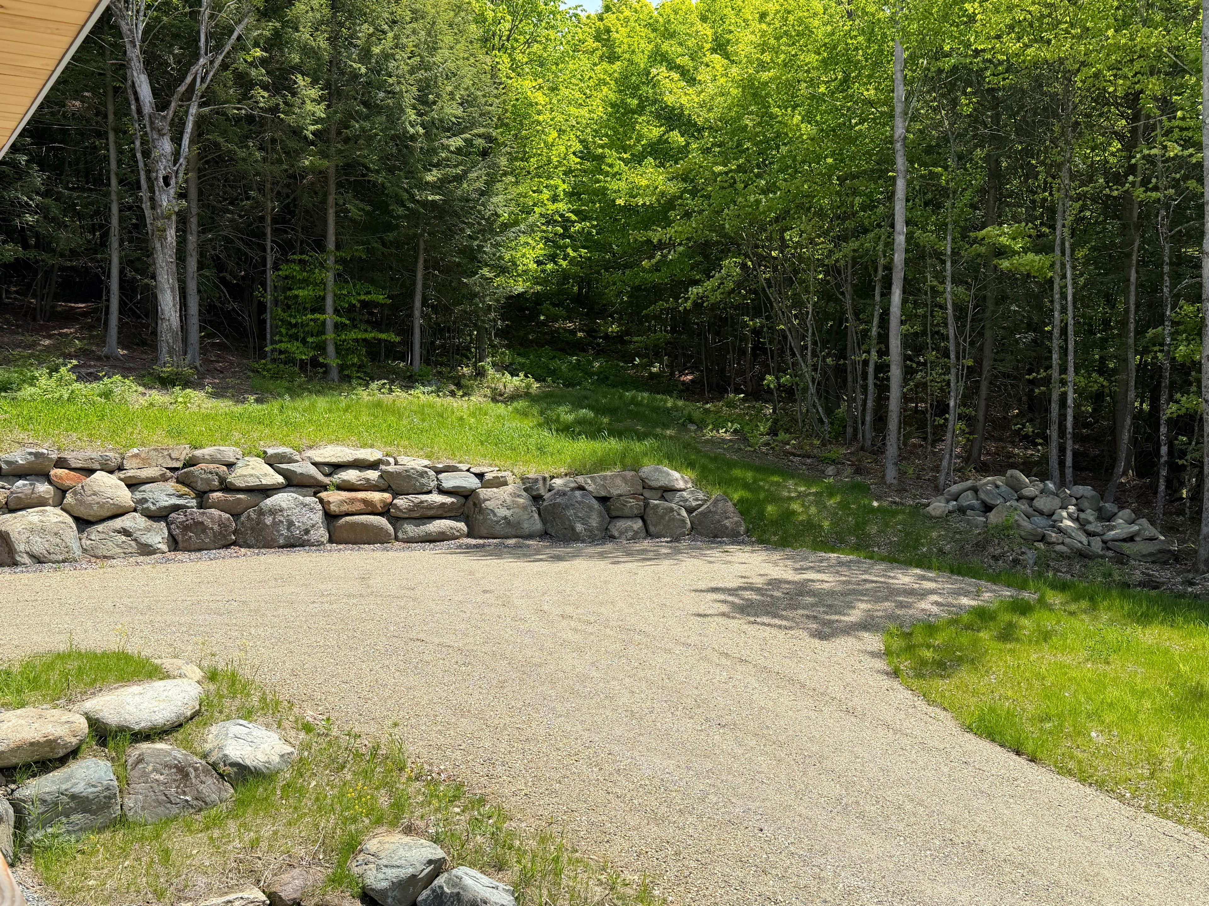 Mountain-Top Vermont Basecamp