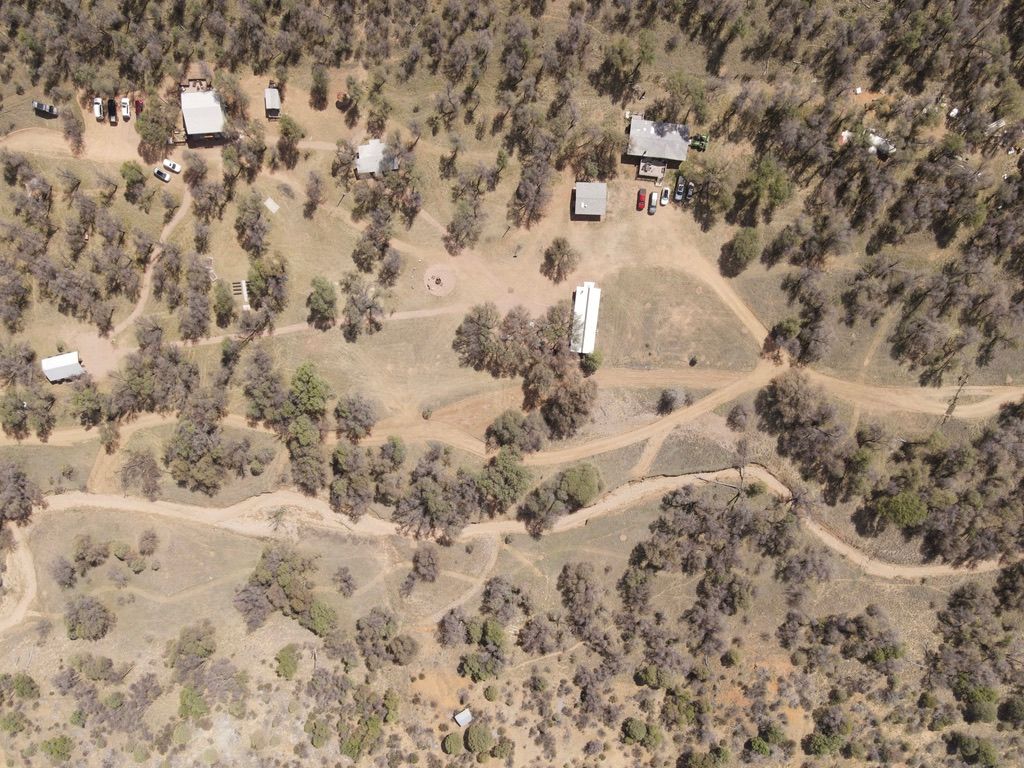 Apache Oaks Private Camp & Lodge