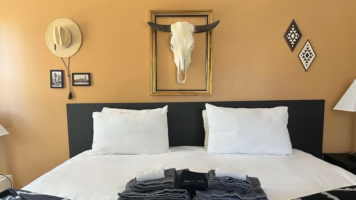 Apache Oaks Private Camp & Lodge