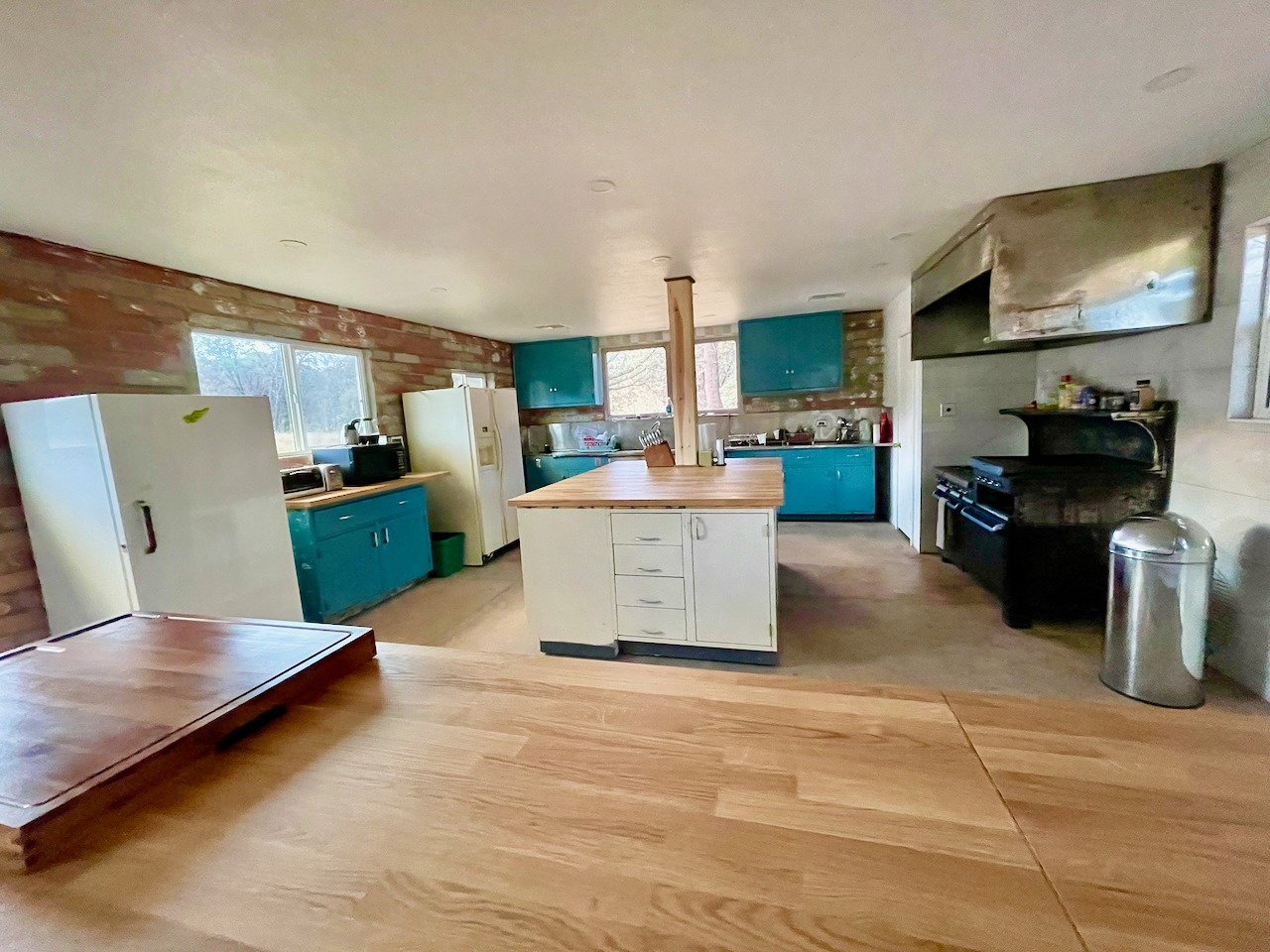 Apache Oaks Private Camp & Lodge