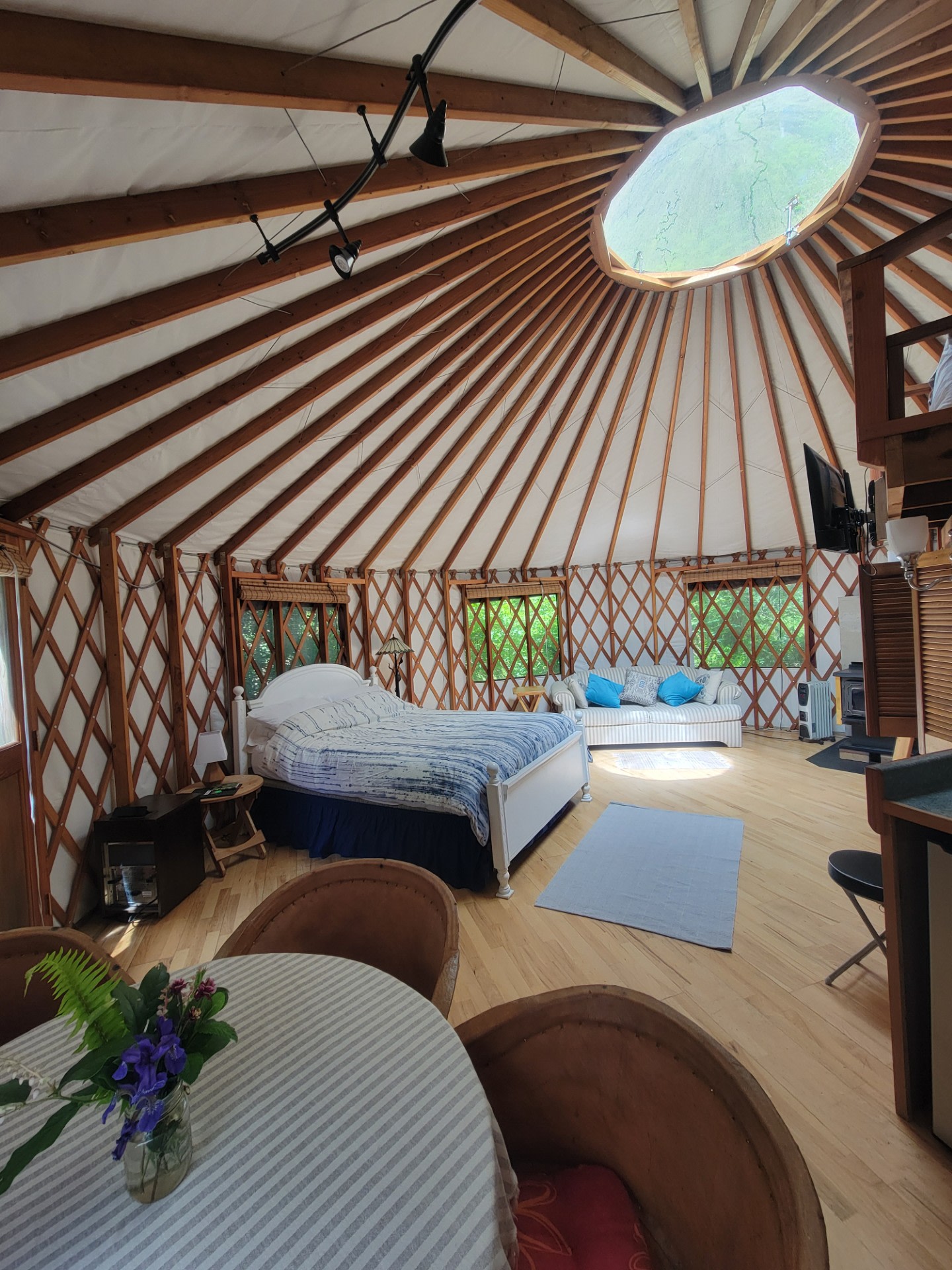 Hummingbird Yurt