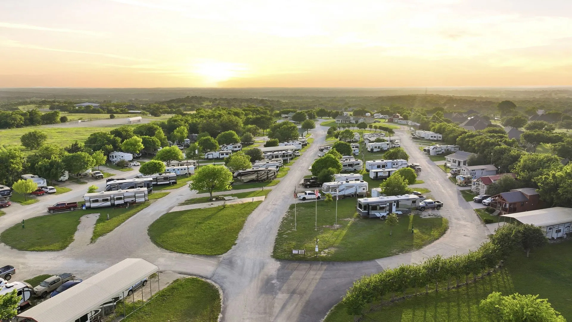 Hooves N Wheels RV Park