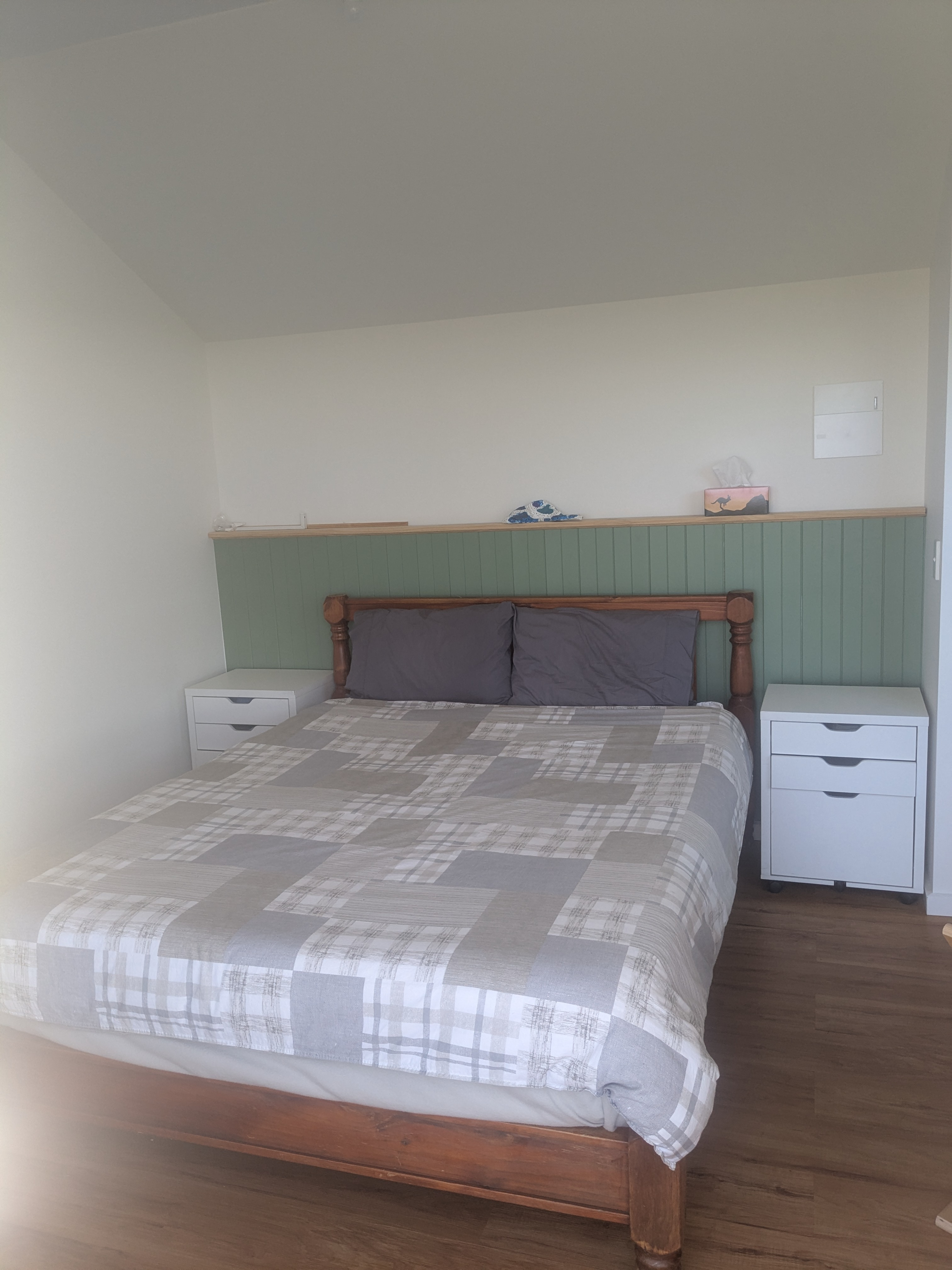 Comfortable queen size bed