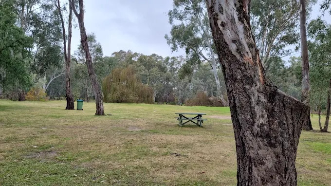Corowa Caravan Park on the Murray River