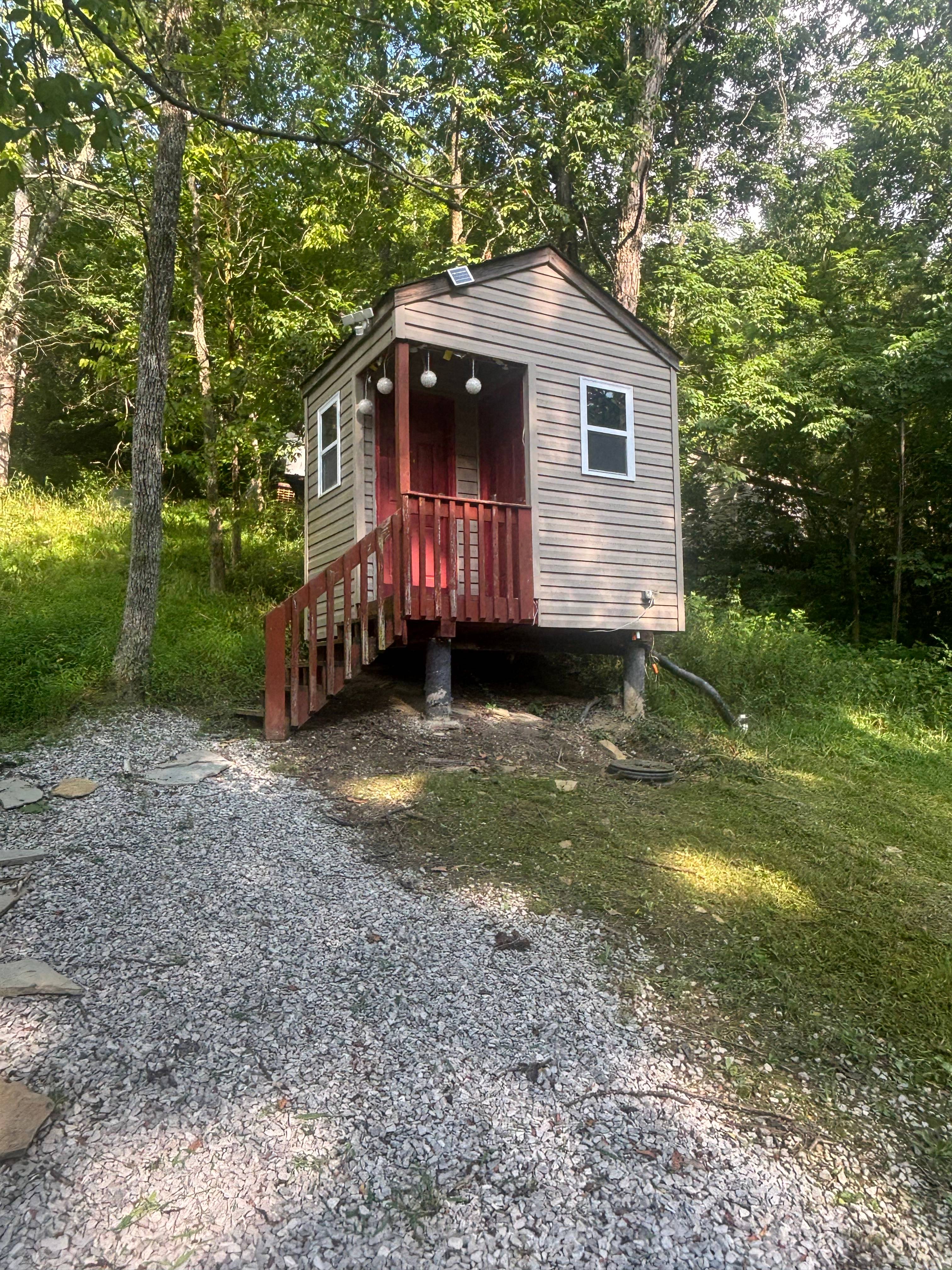 Waits Creek Cabins and Tent Site