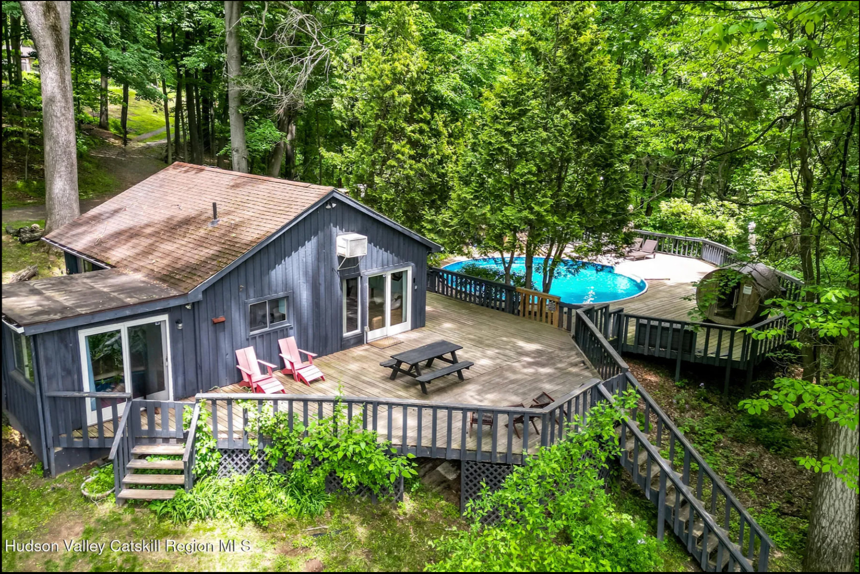Hilltop Cabin Getaway