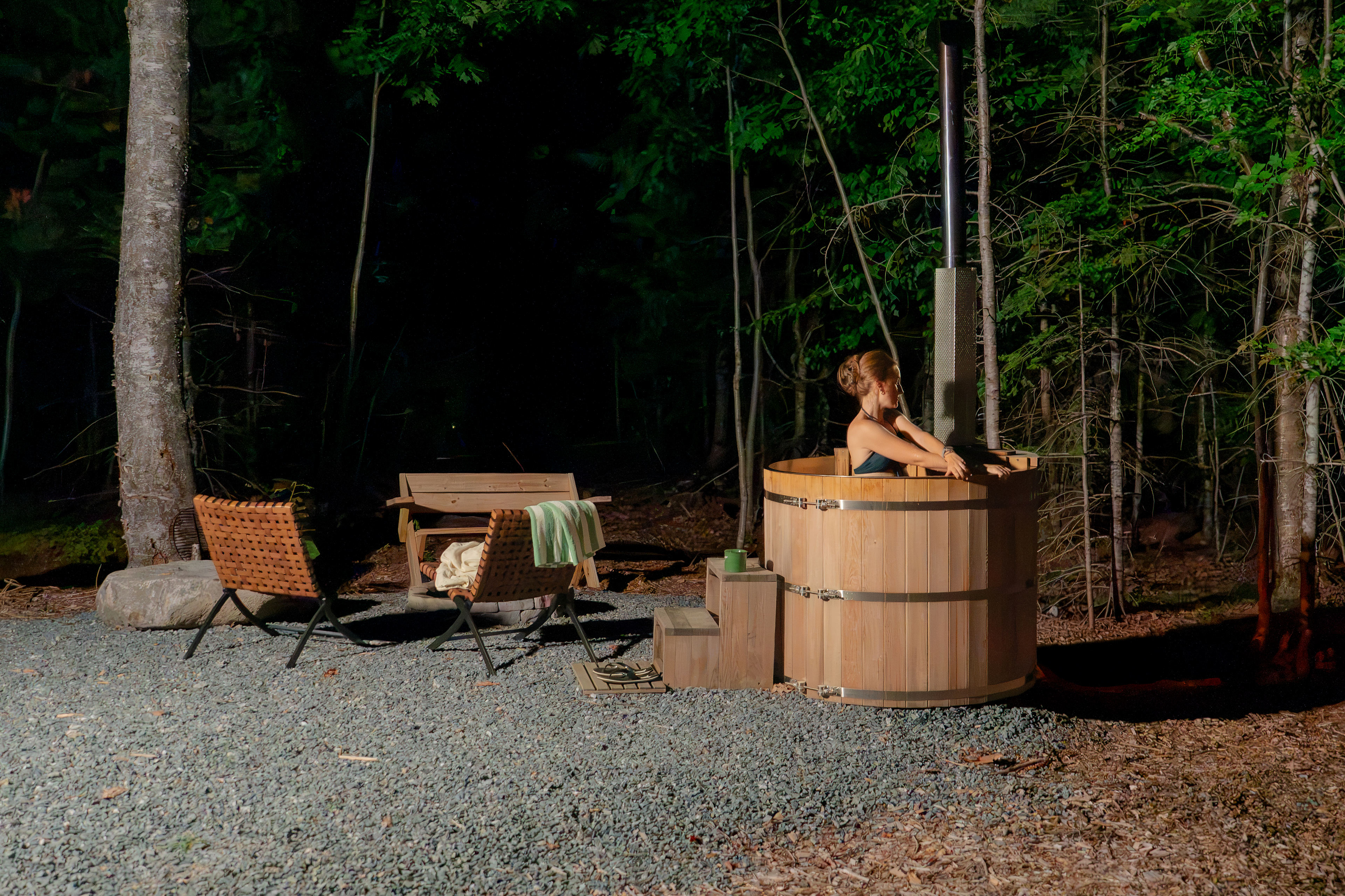 Star gazing in the wood-fire hot tub