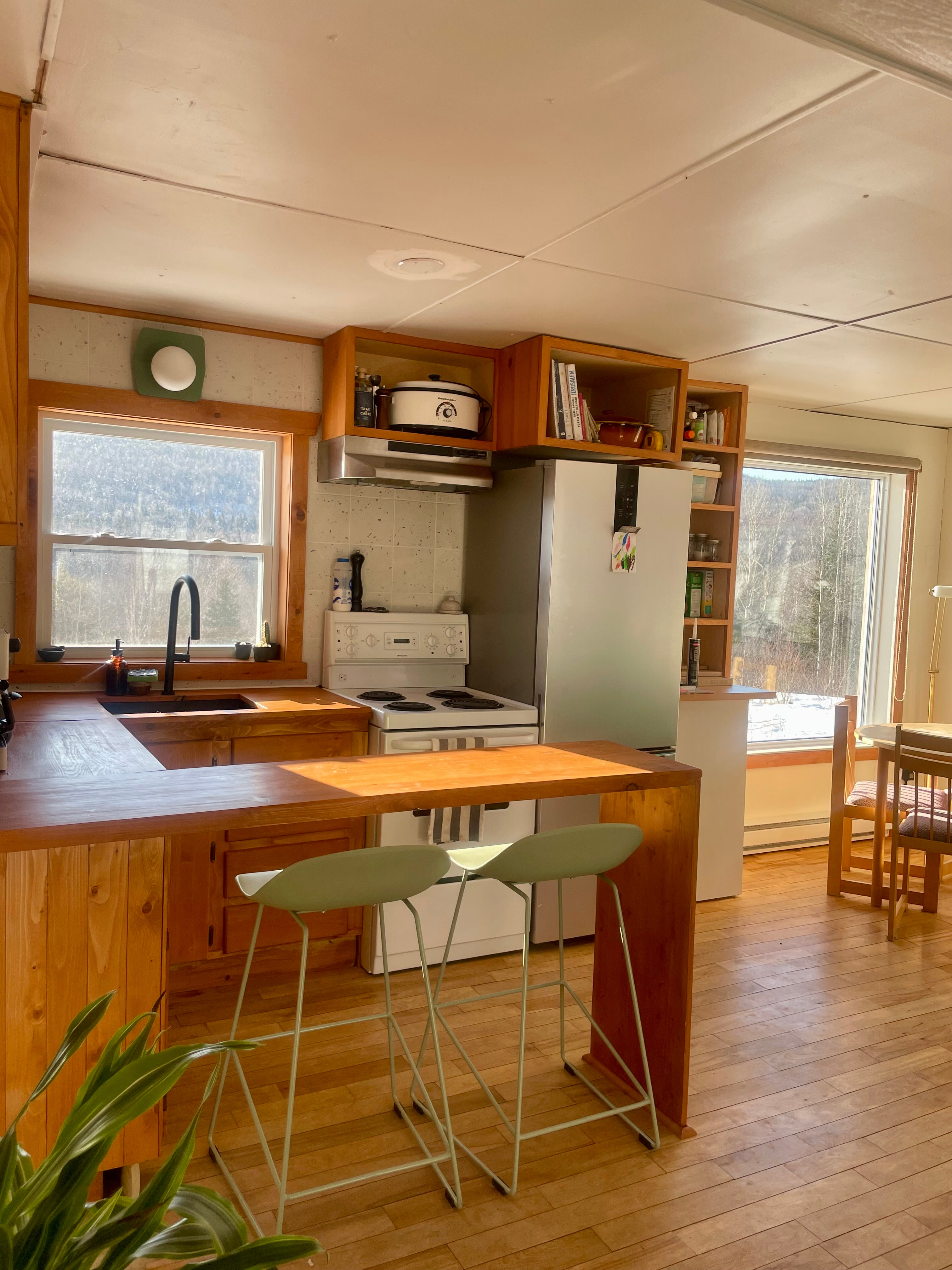 Cabane lumineuse et confortable