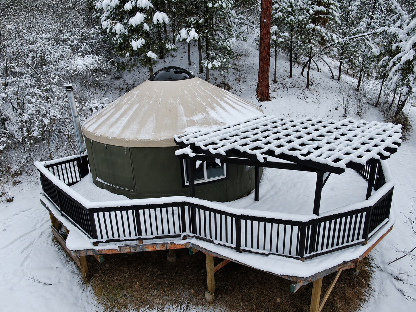 Secluded Off Grid Mountain Yurt