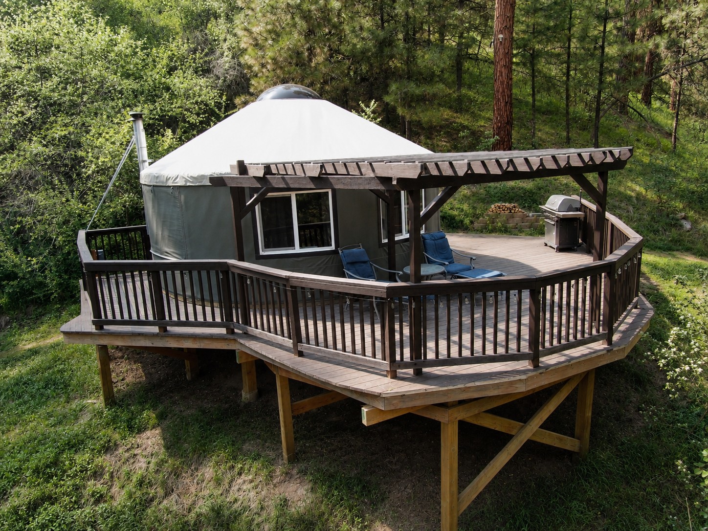 Secluded Off Grid Mountain Yurt