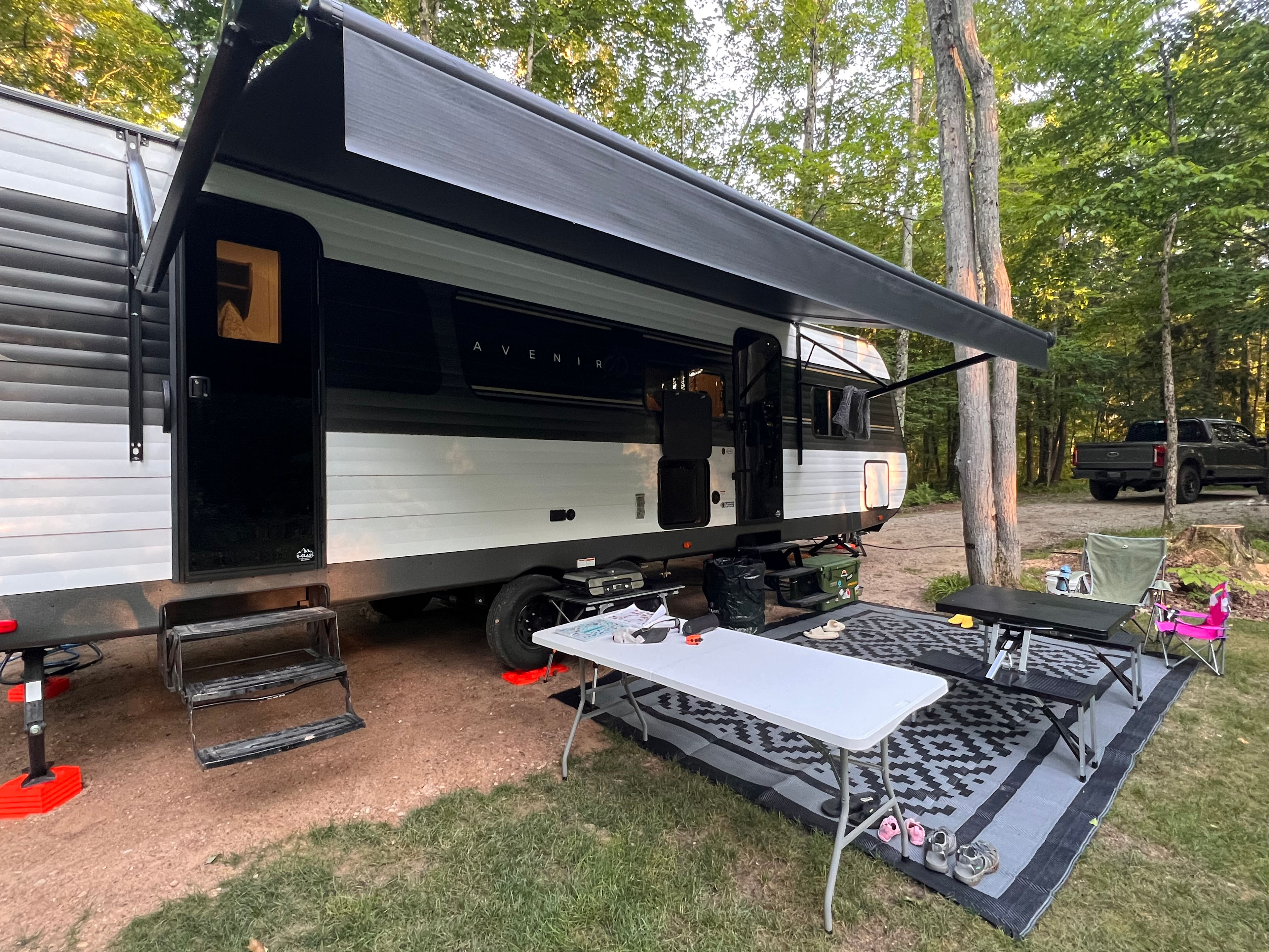 Rv/tent pad