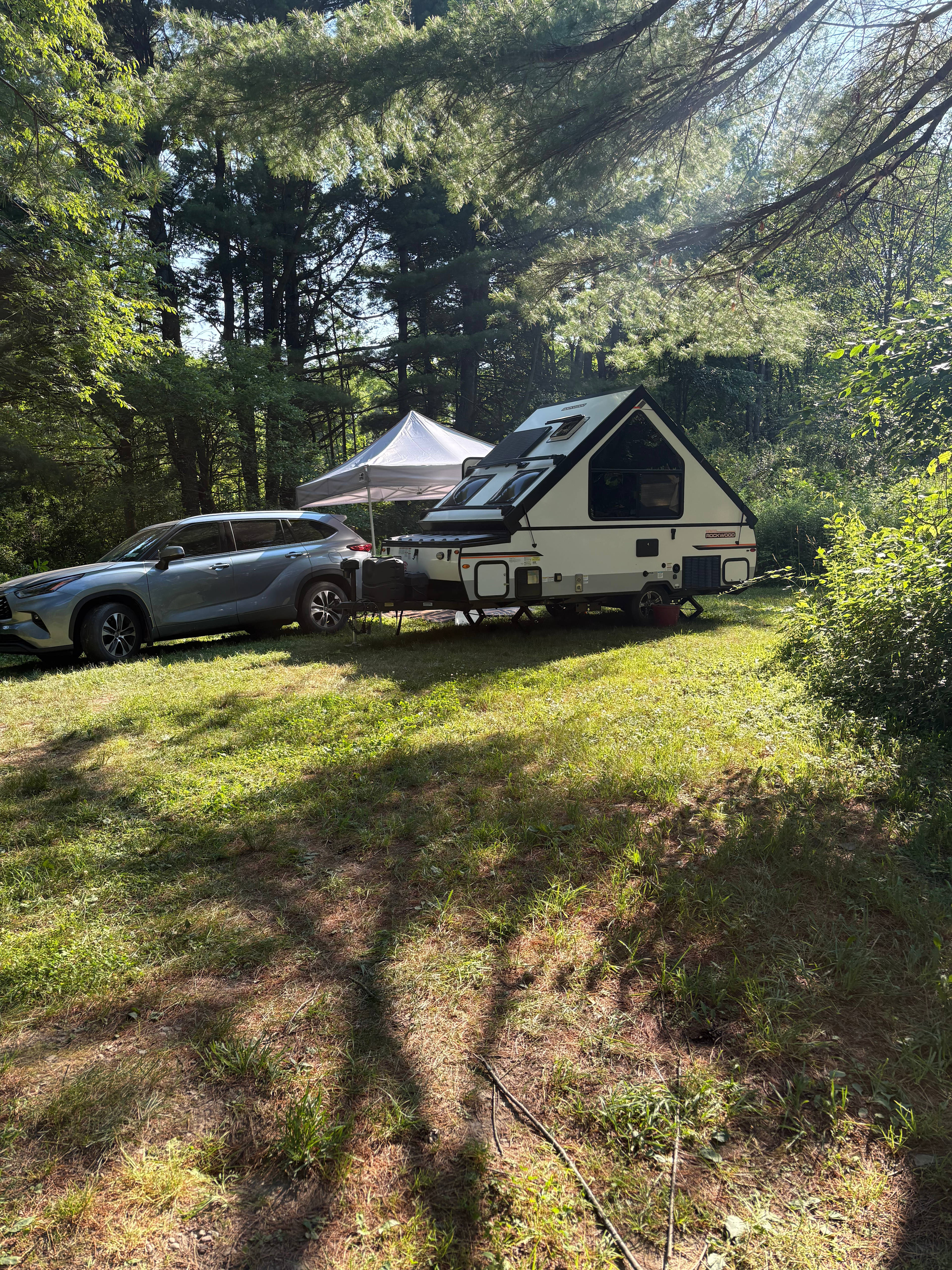 The pop up on site. Level site and easy to get into.