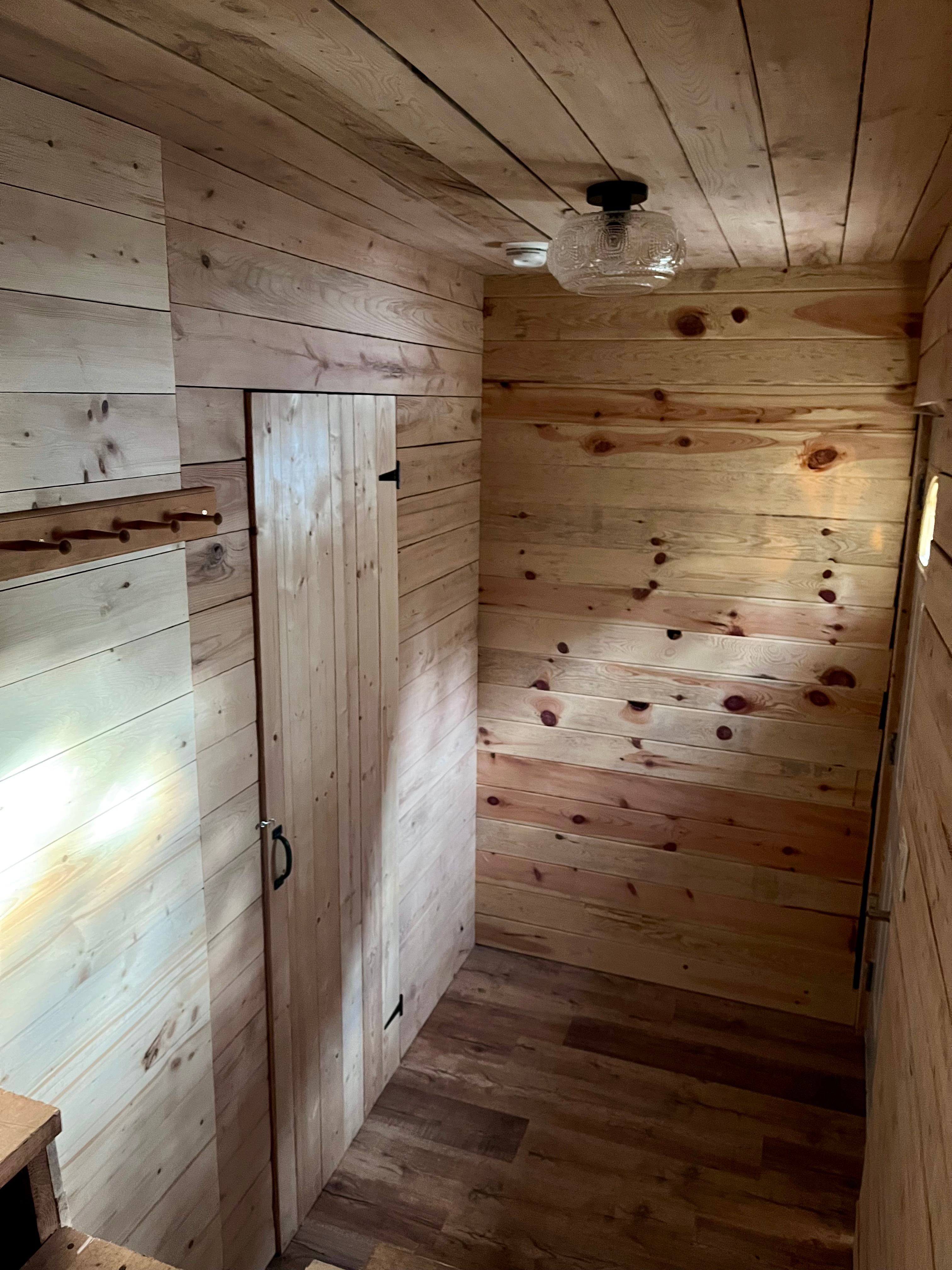 Living Strong’s Little Cabin in the Woods