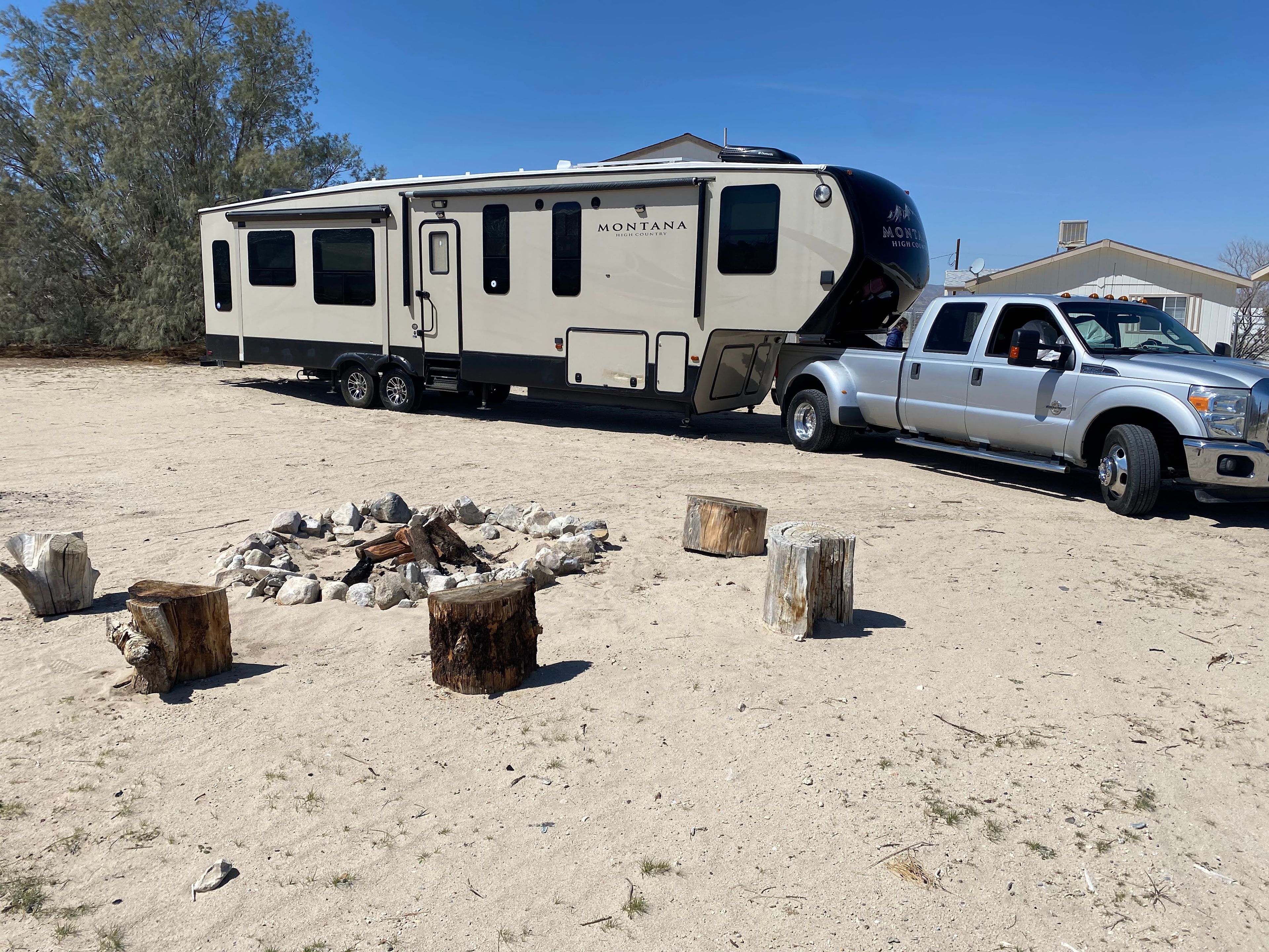 Cozy Corral RV Hook-ups