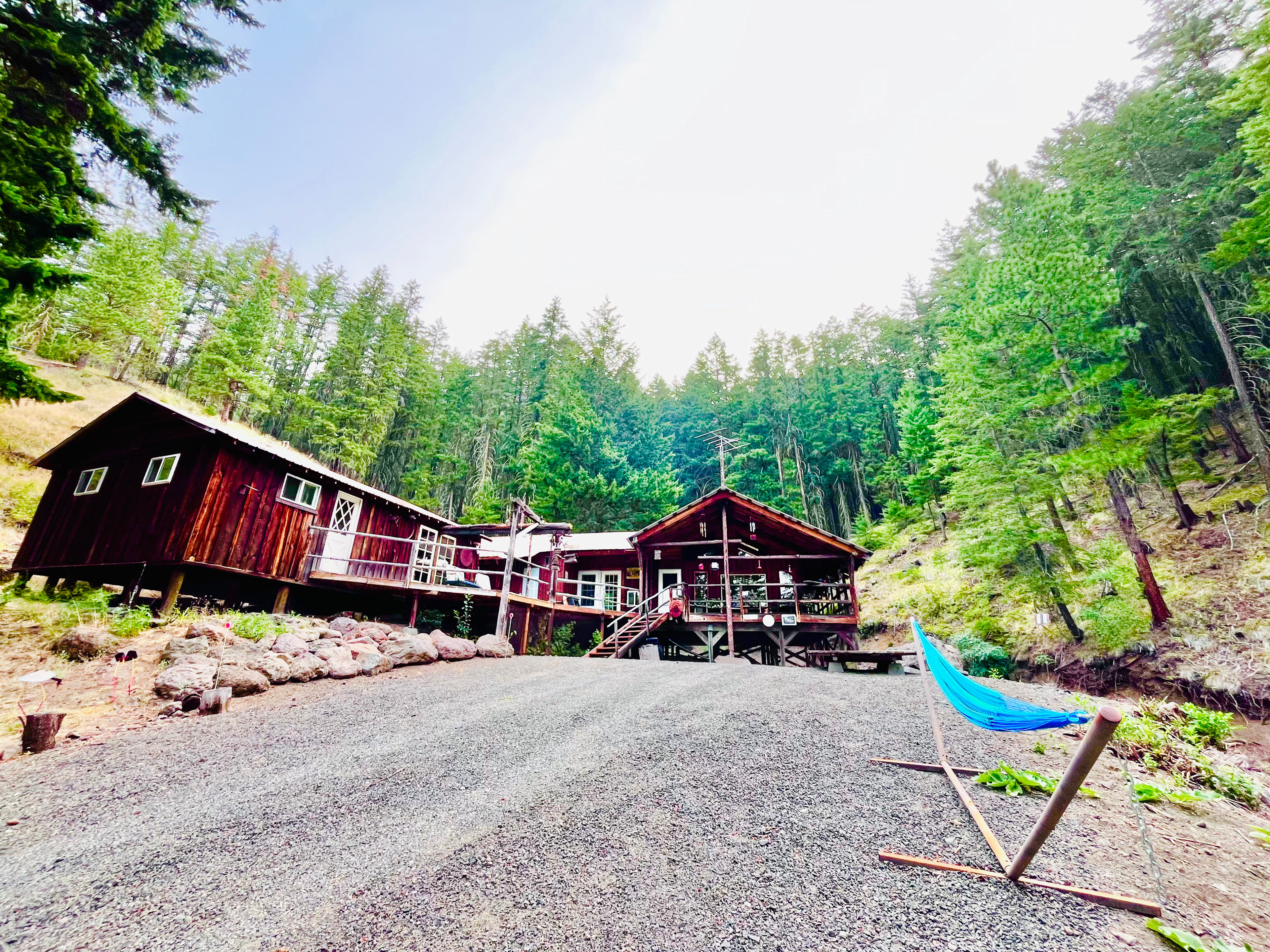 Main Cabin on the Right. Bunk house on the far left.