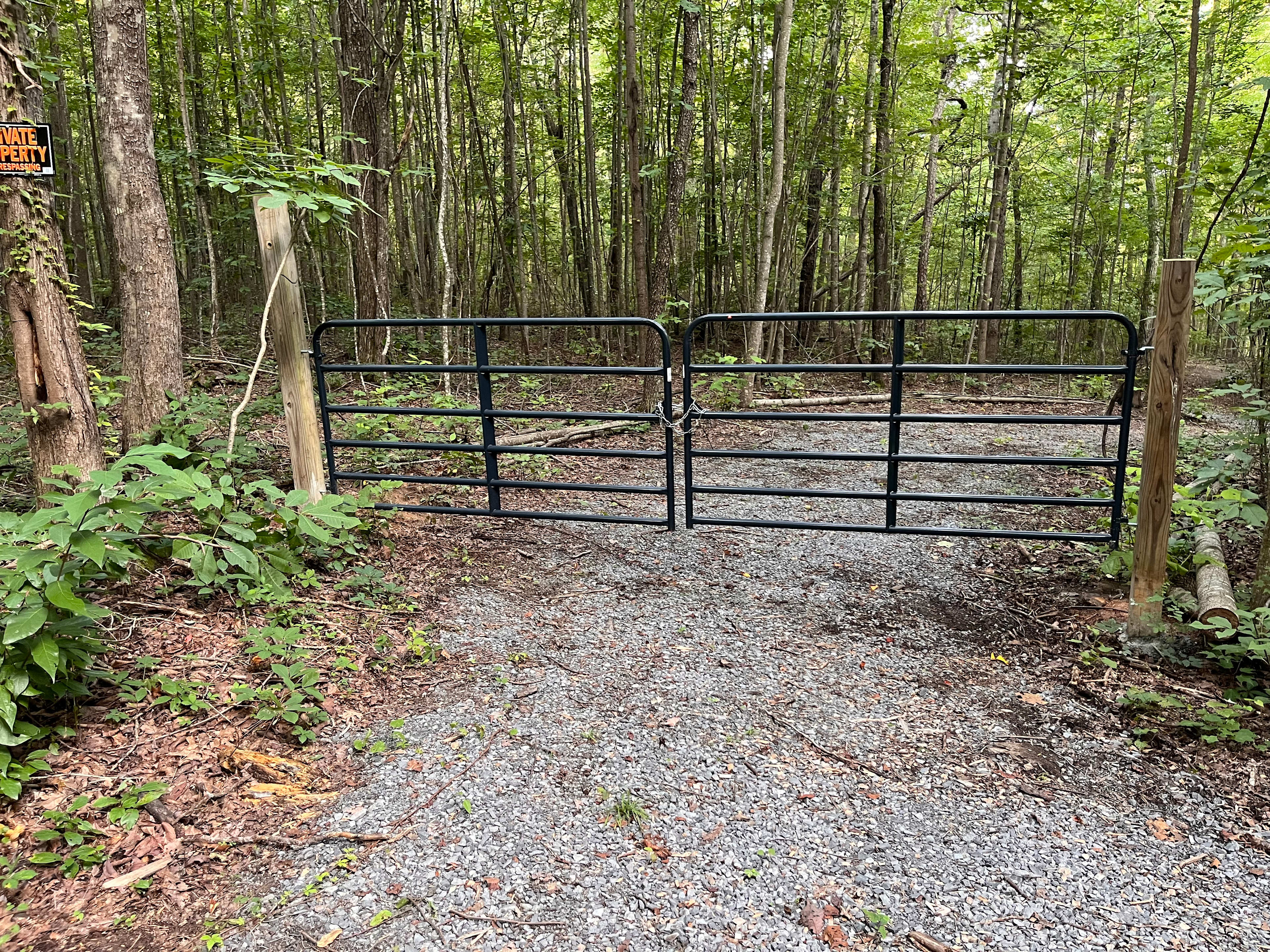 Entrance gate to glamp site, located off the gravel road. 