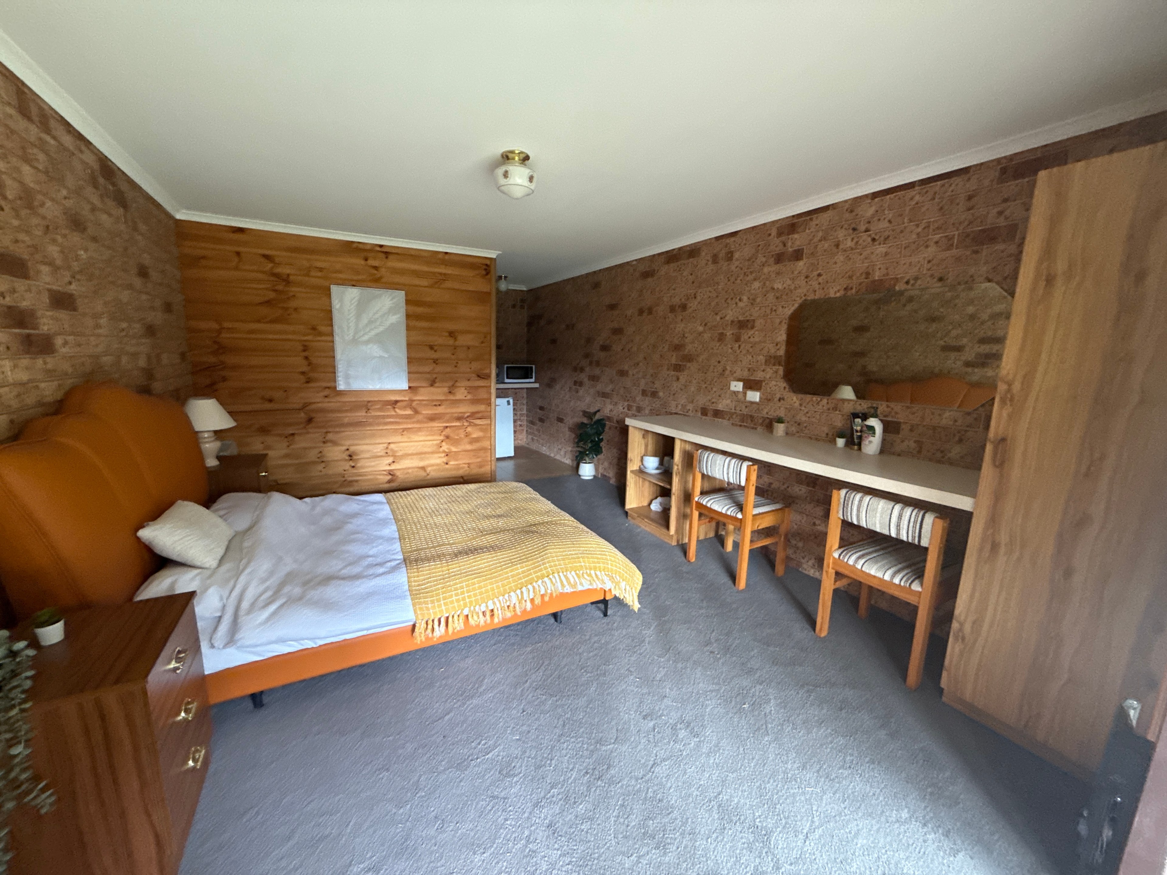 Lake Muratore Retreat