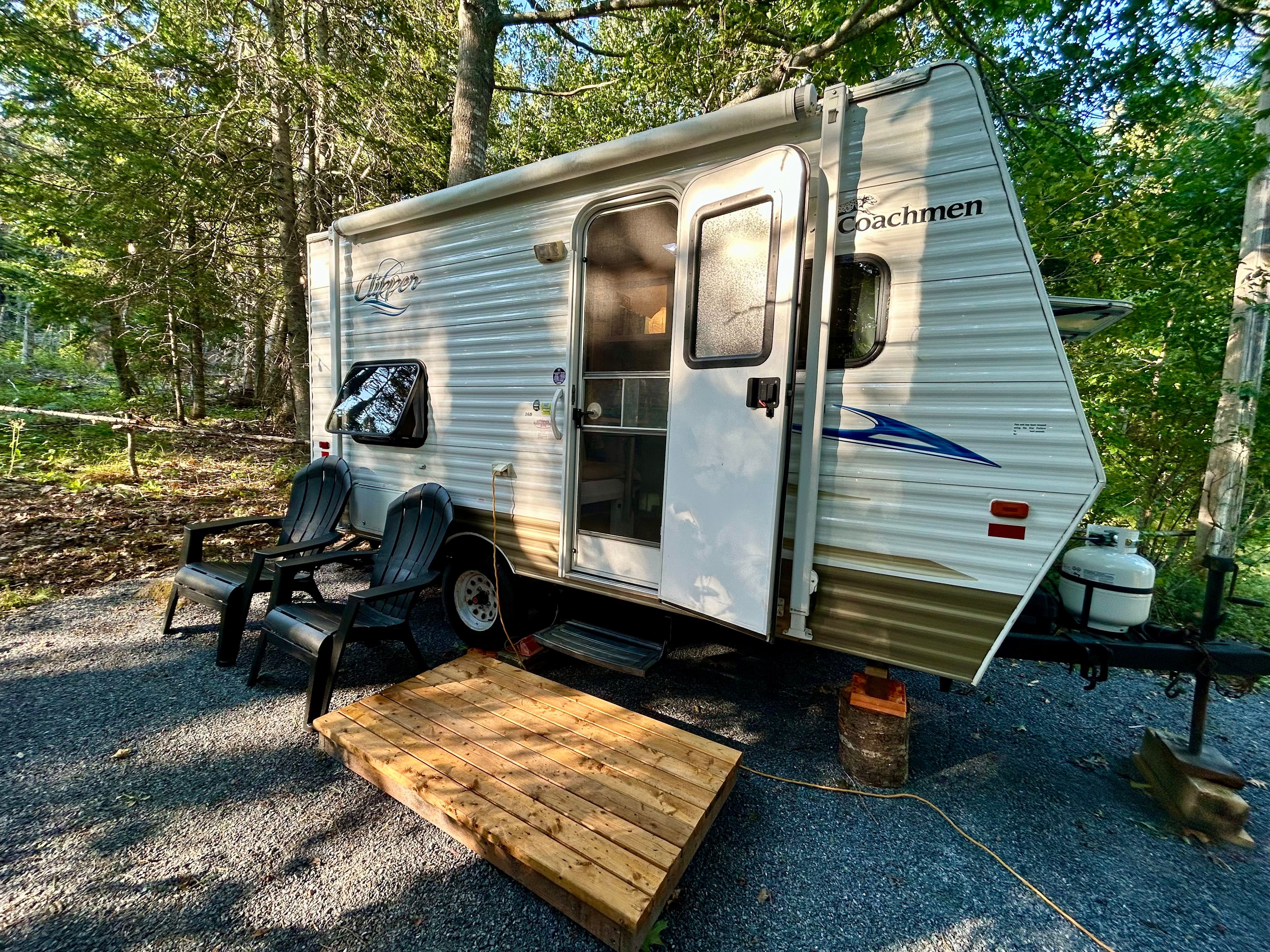 Hygge On The Hill - Pet Friendly Travel Trailer