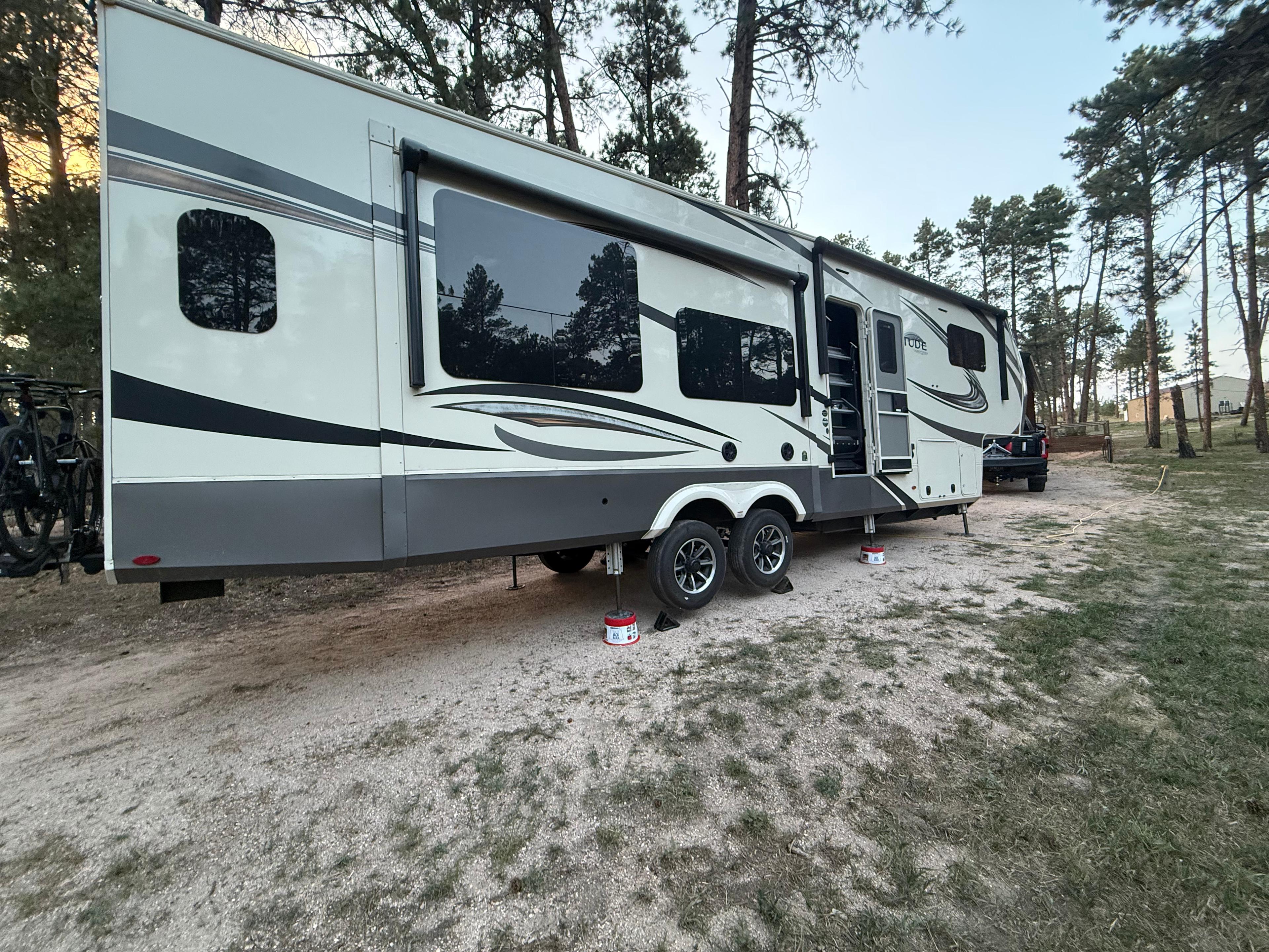 Camper/RV/Tent in the Trees