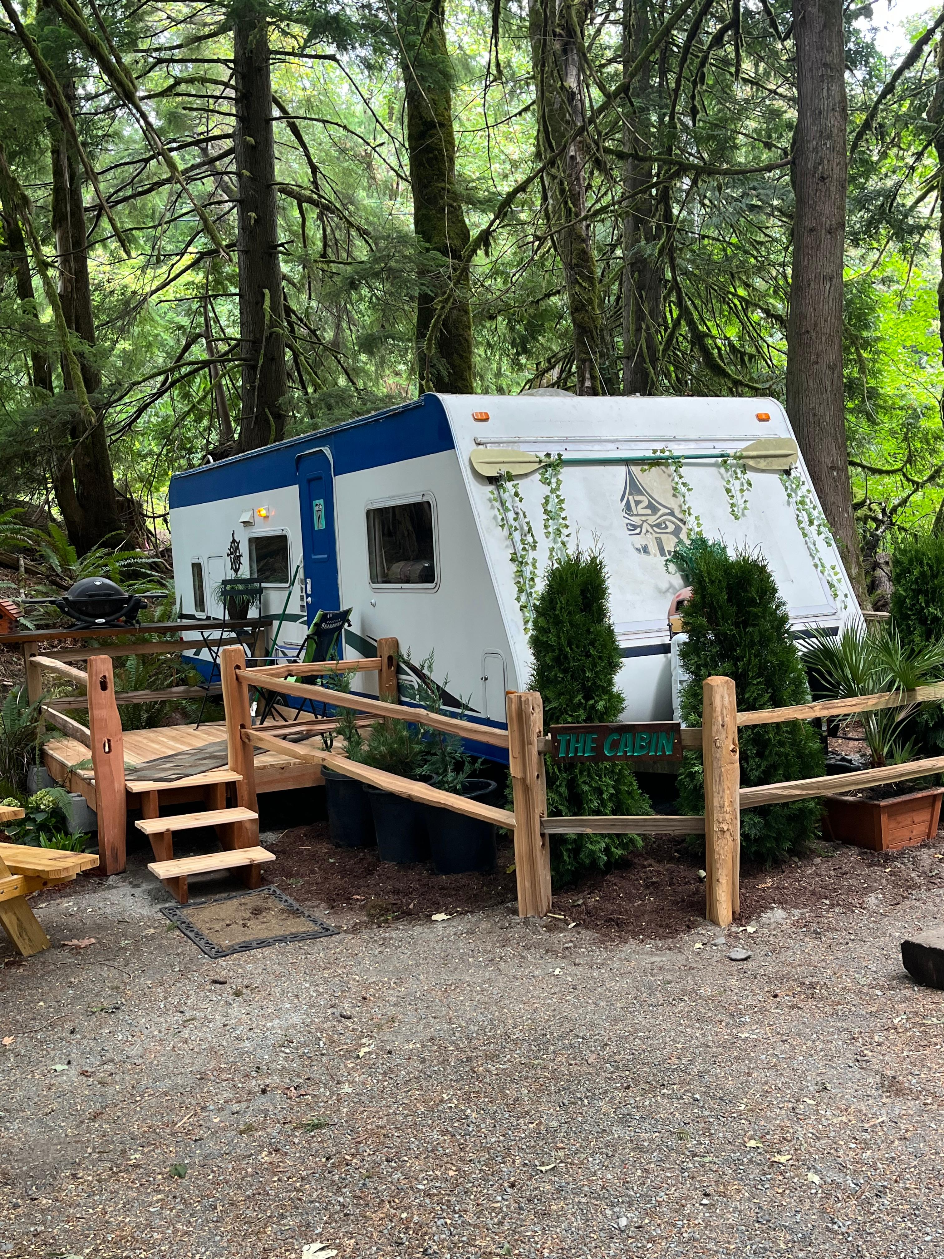Sky River Glamp N Camp 🏕️🔥