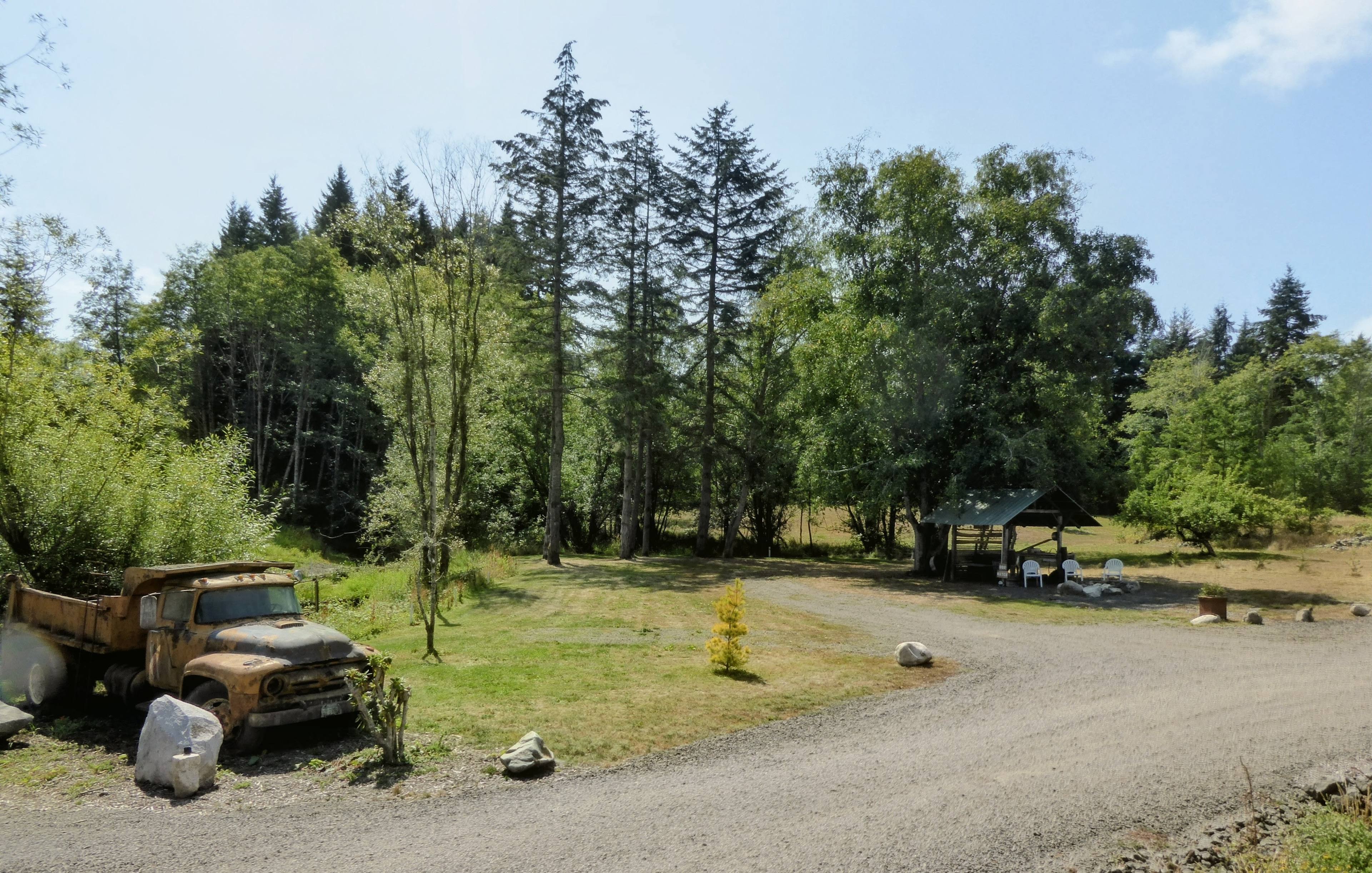 Black Swan RV & Camping
