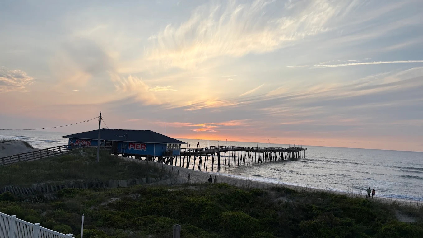 Avon Pier & RV Resort