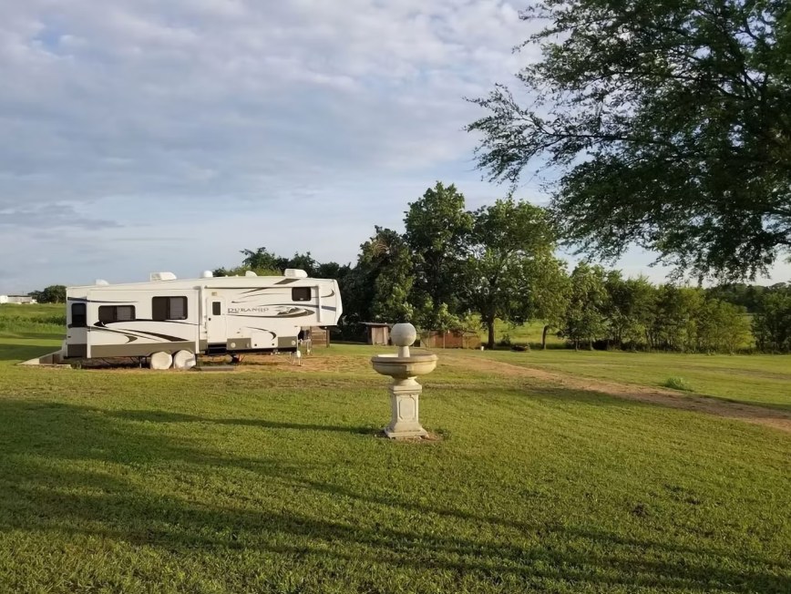 Texas Heritage Tiny Homes and RV Park