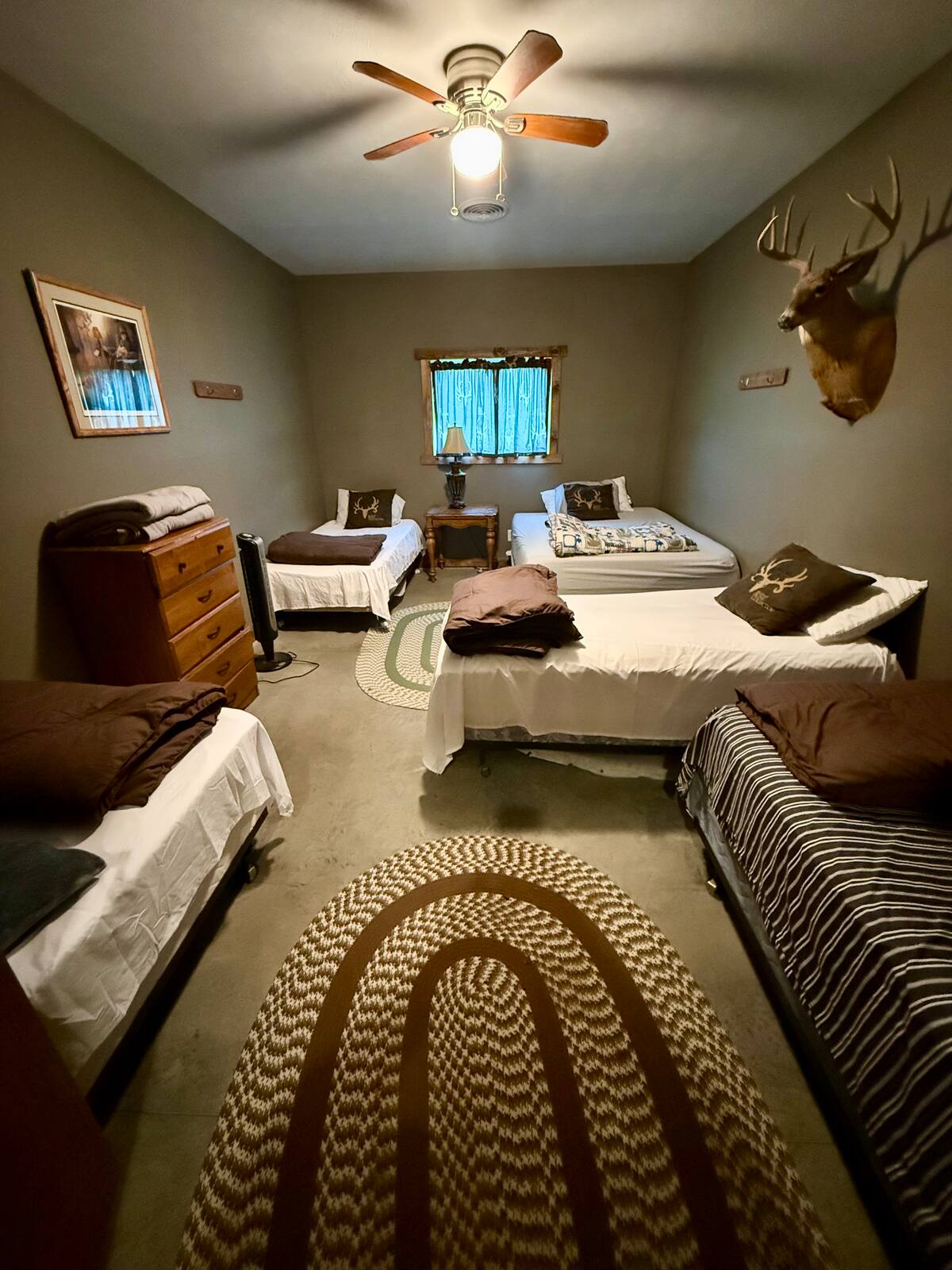 Ghost Hollow Lodge