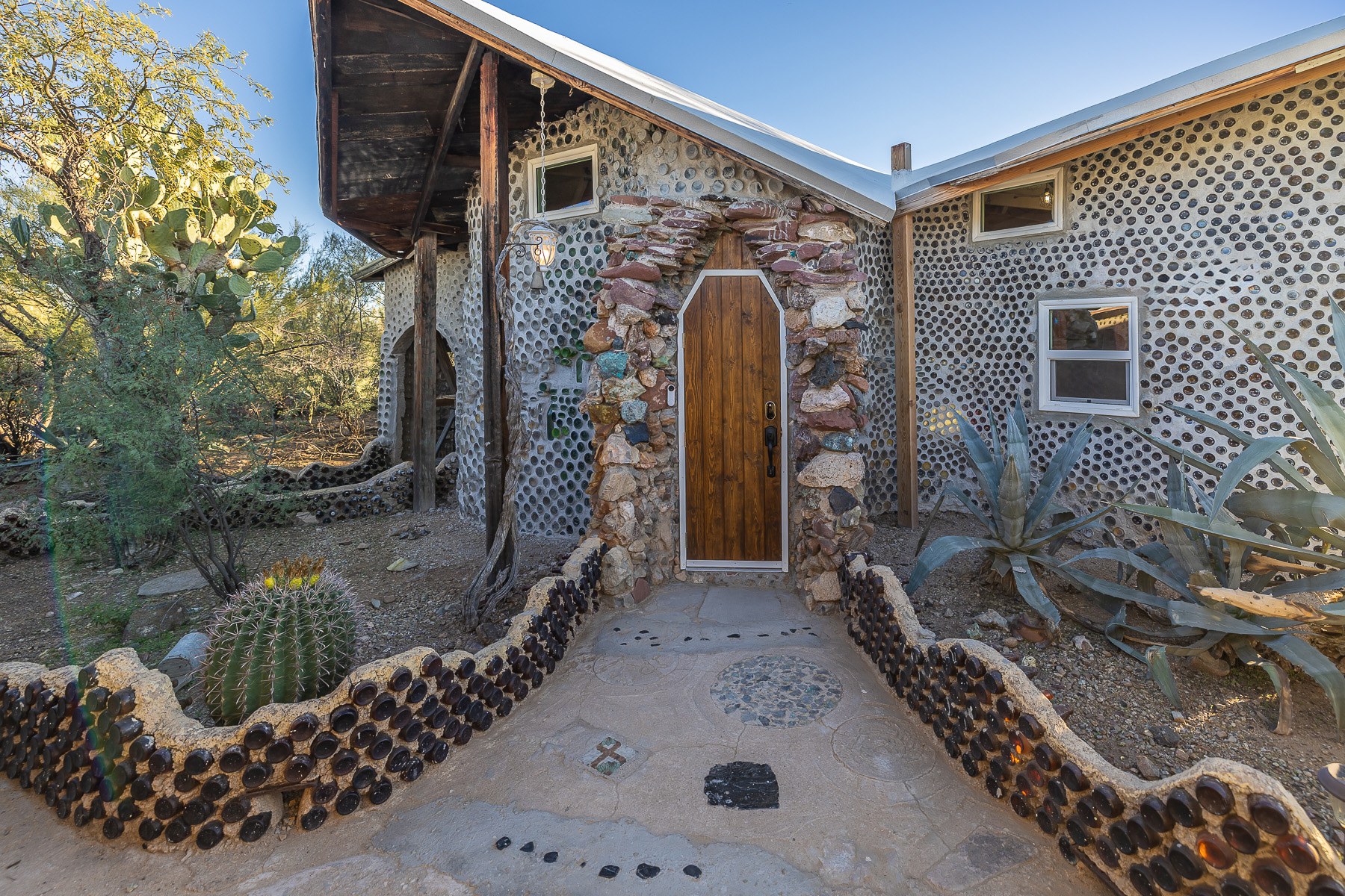 Tucson Bottle House