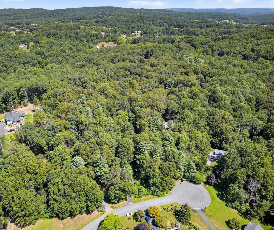Pine Hill Hideaway