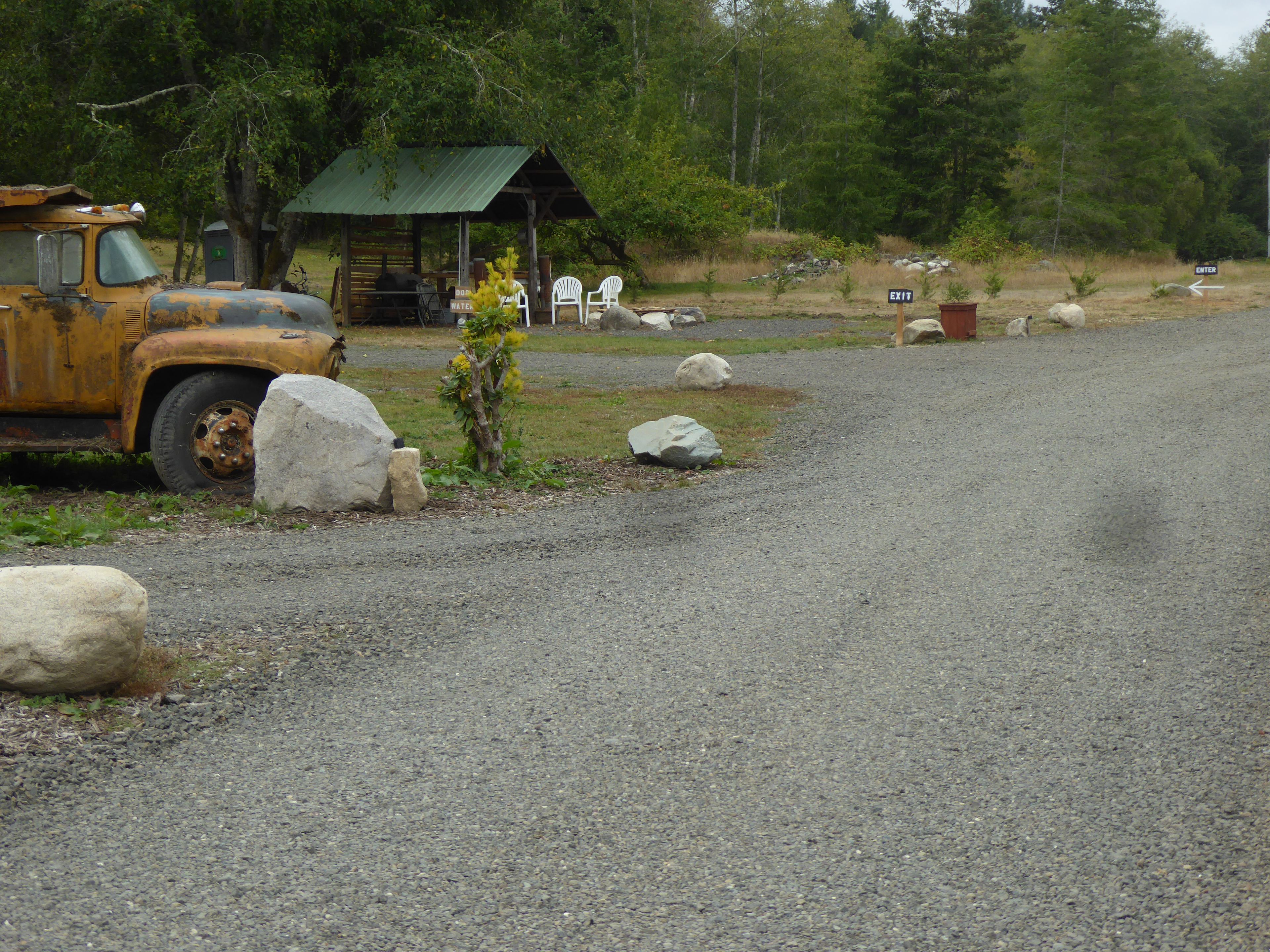 Black Swan RV & Camping
