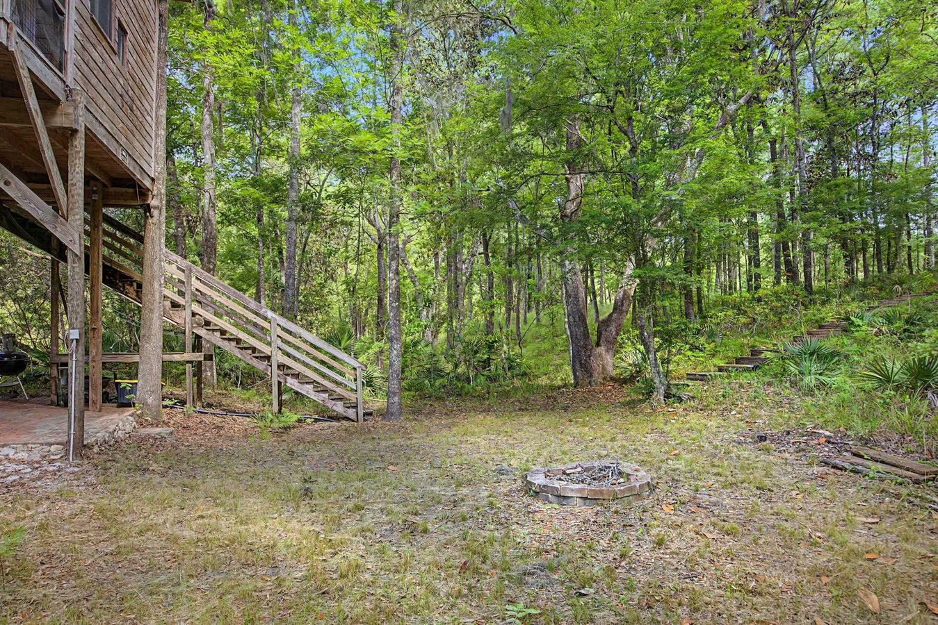 Sopchoppy Treehouse