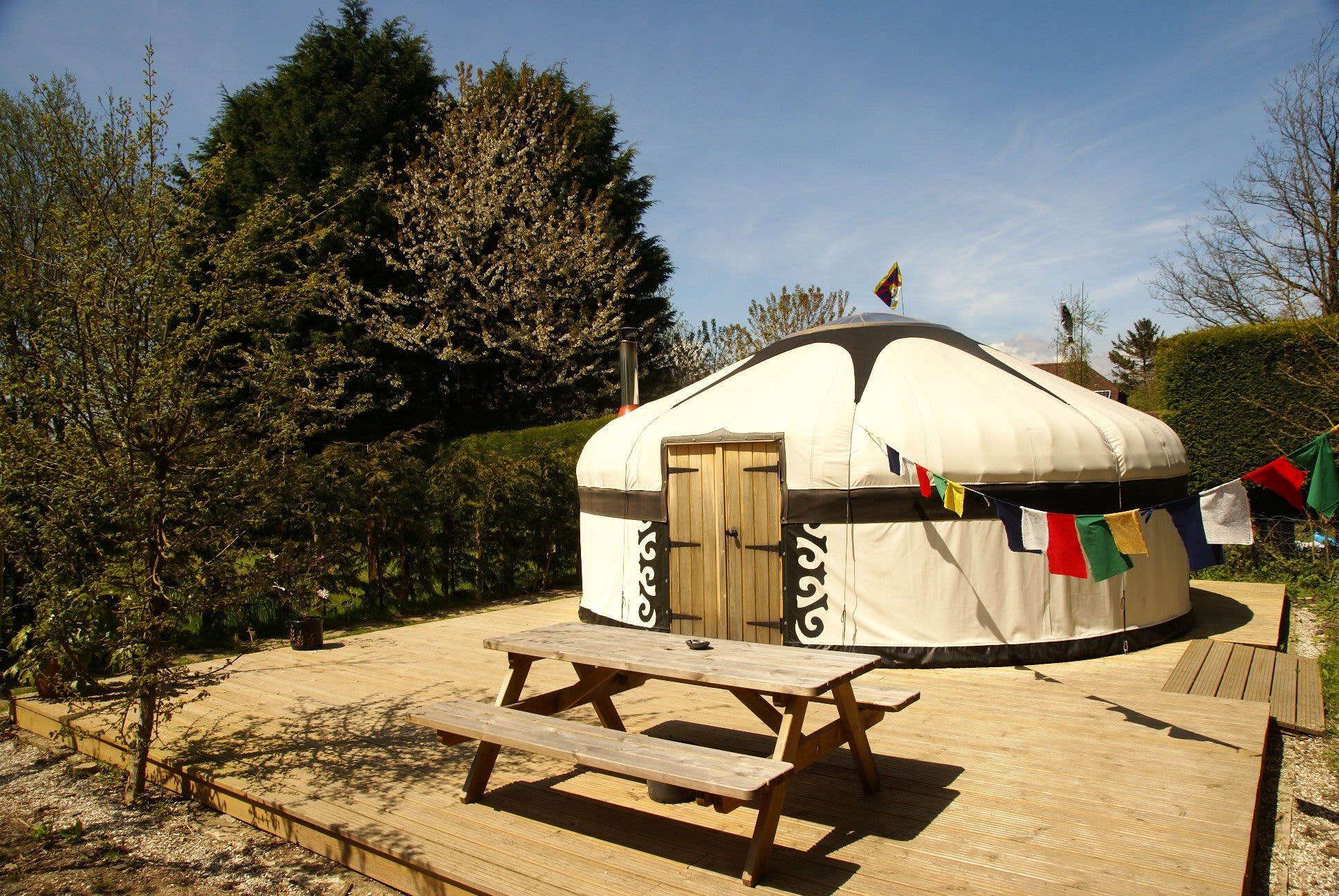 The luxury option to one of the Sussex High Weald's loveliest rural retreats. 