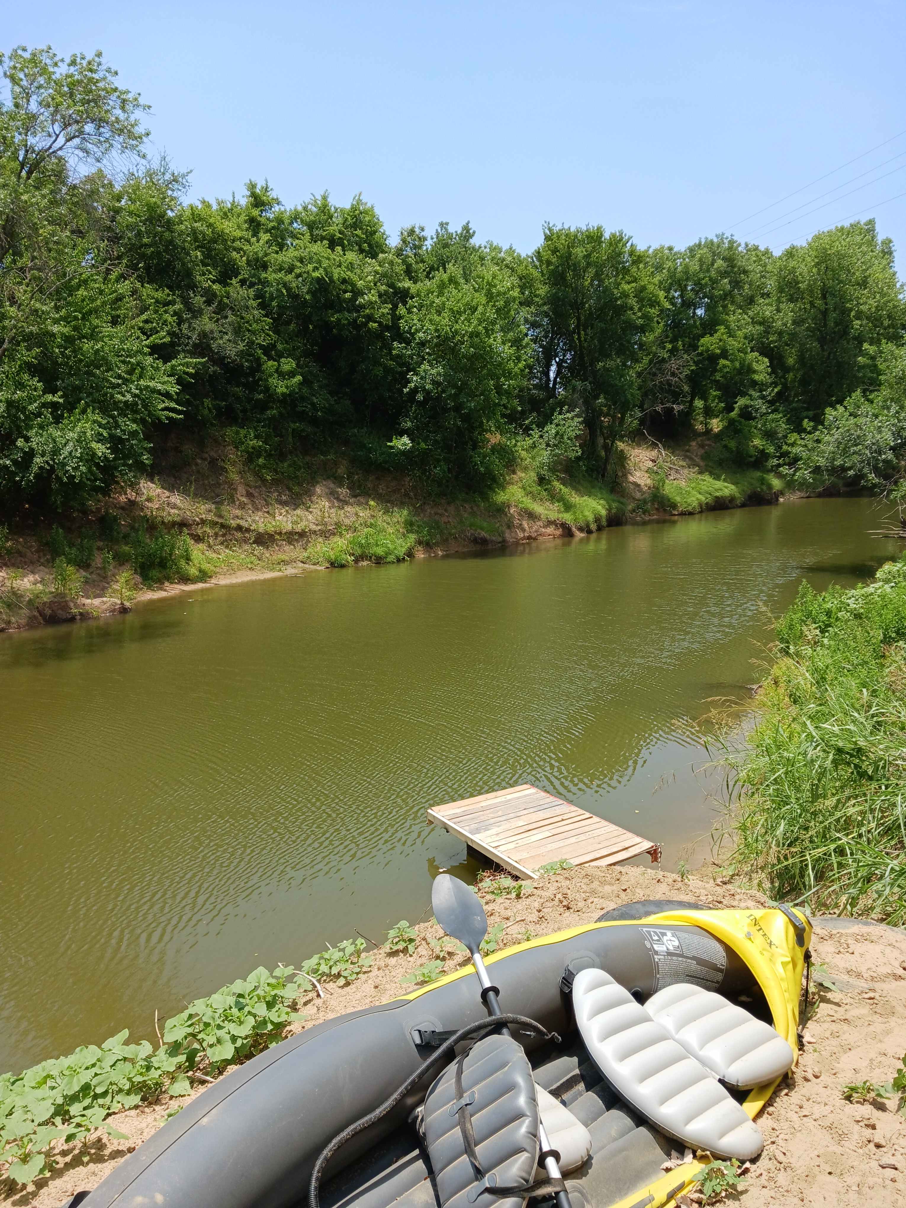 Sandy slope to the Palo Pinto Creek. 