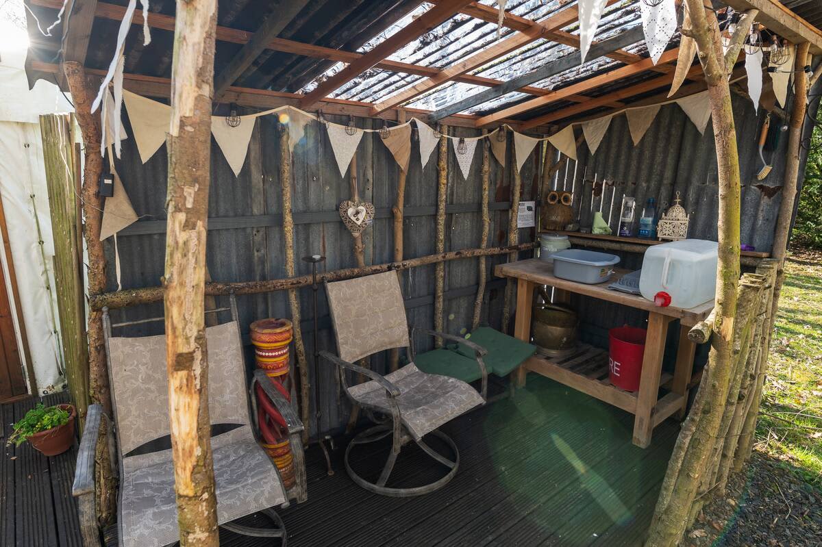 Howdy Glamping