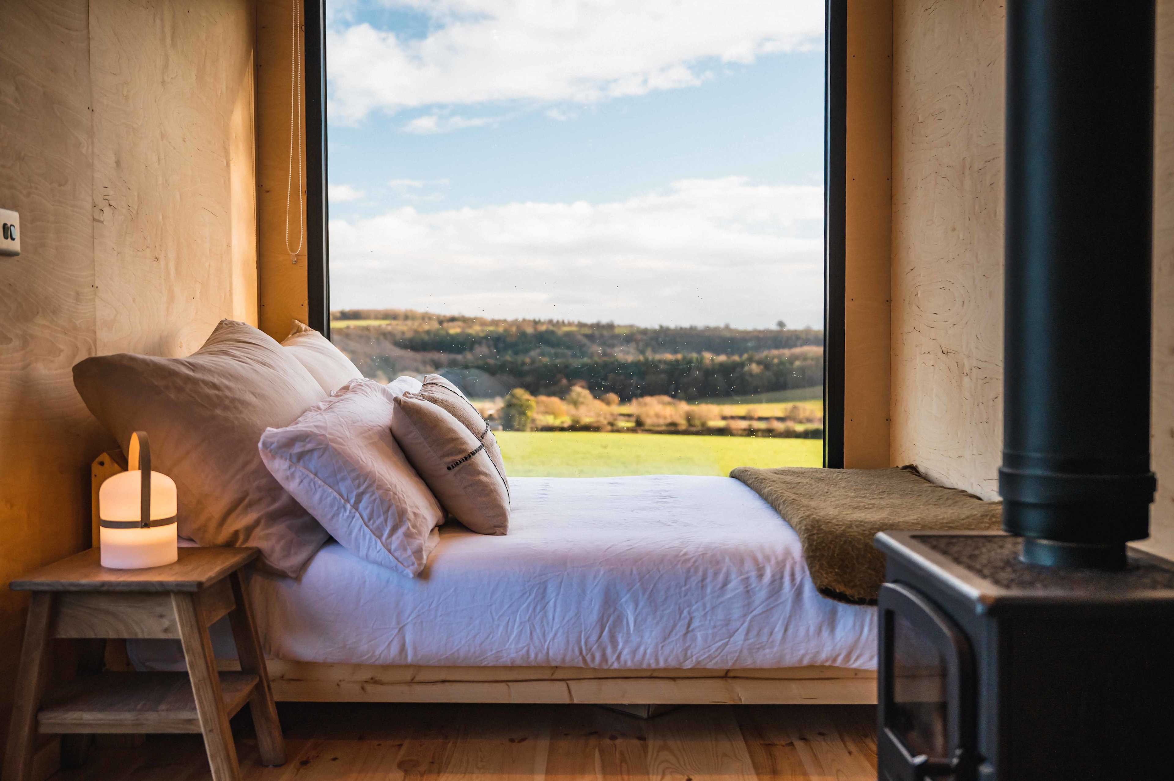 Cosy Log Cabin + Outdoor Bath