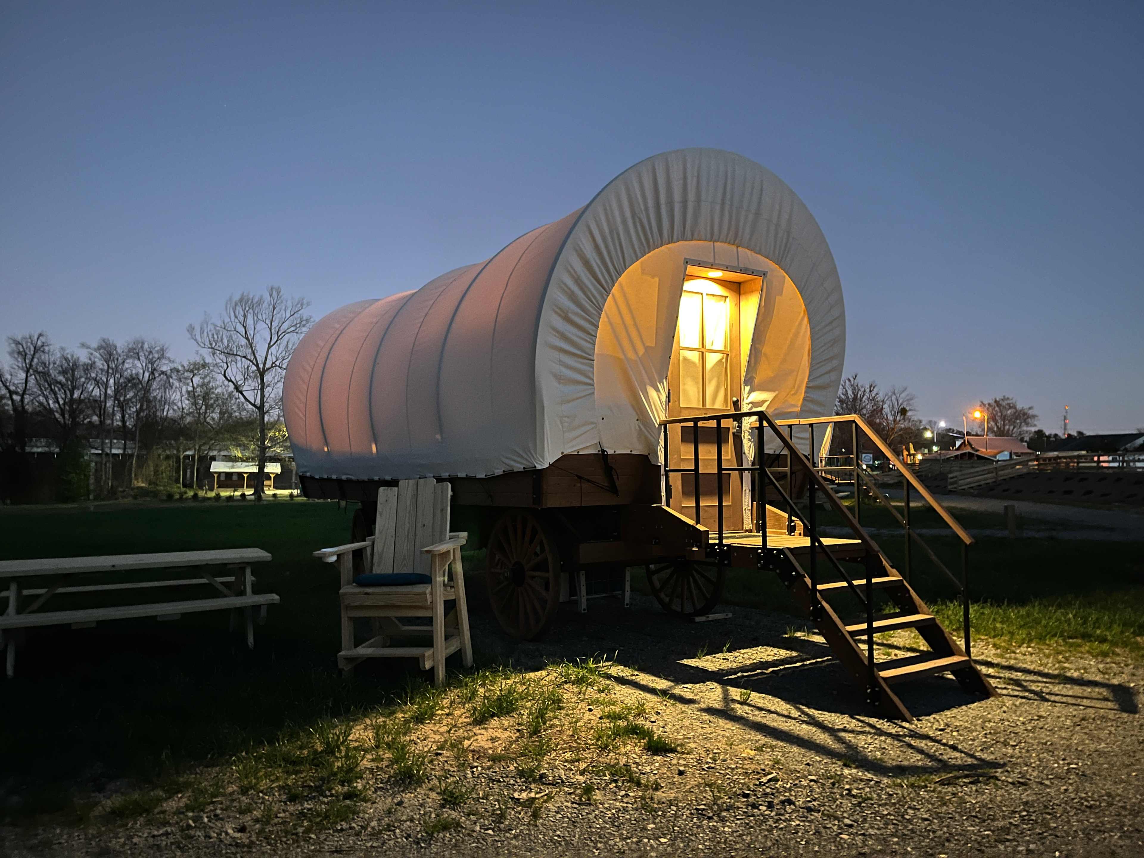 The Cozy Heron Glamping