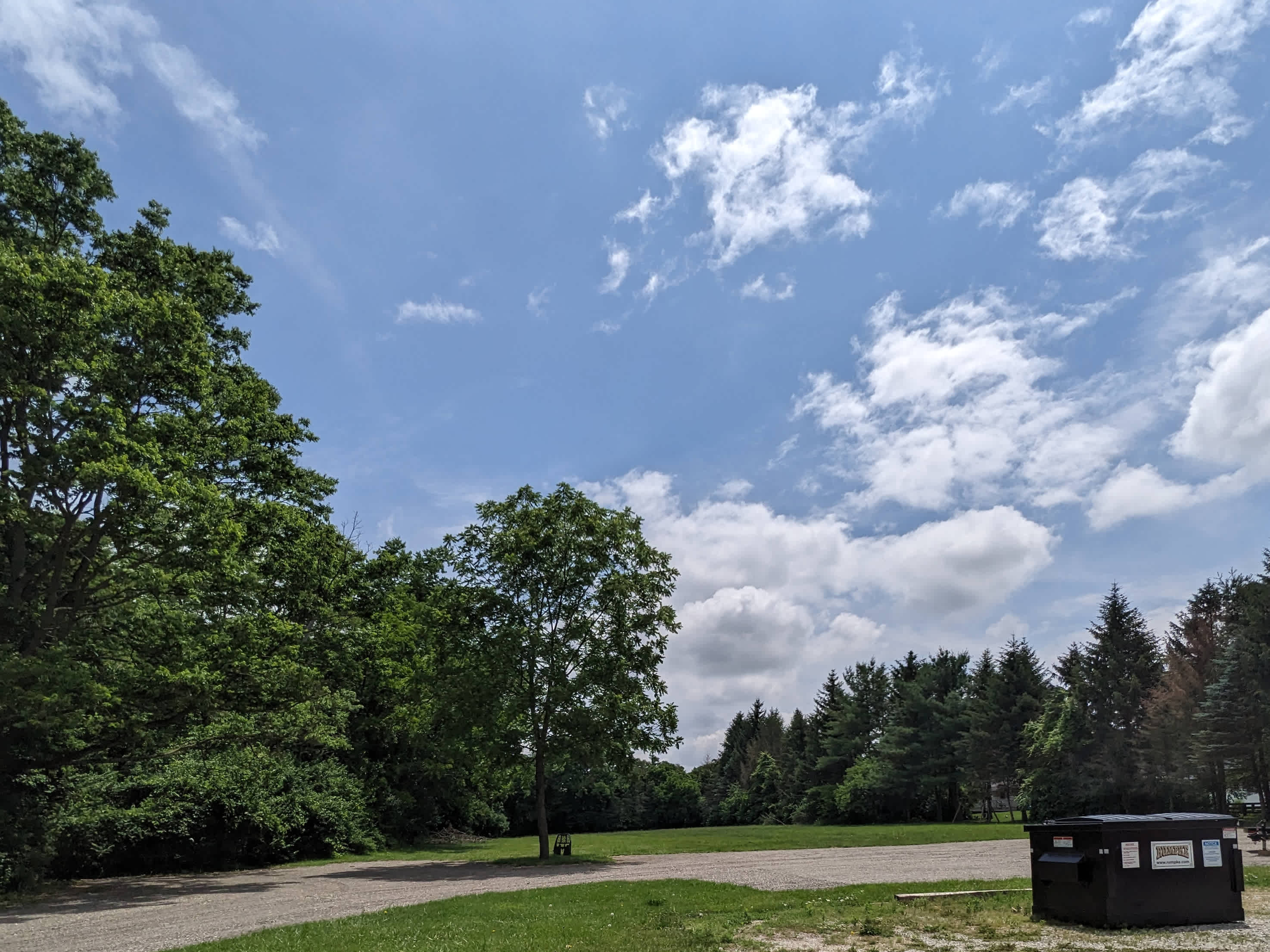The Cedar Lodge Parking