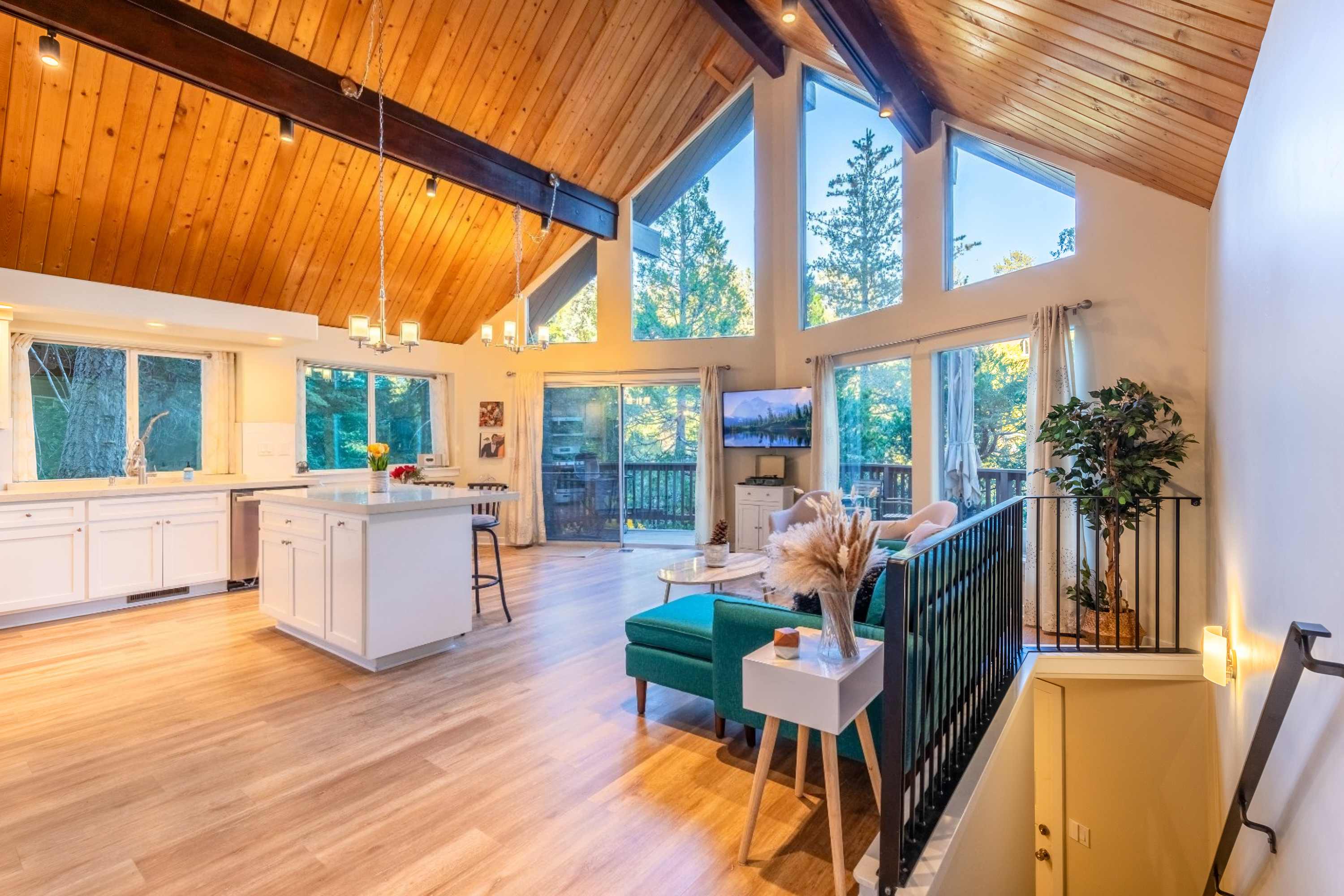 Get Lost Inn - Cabin Rentals
