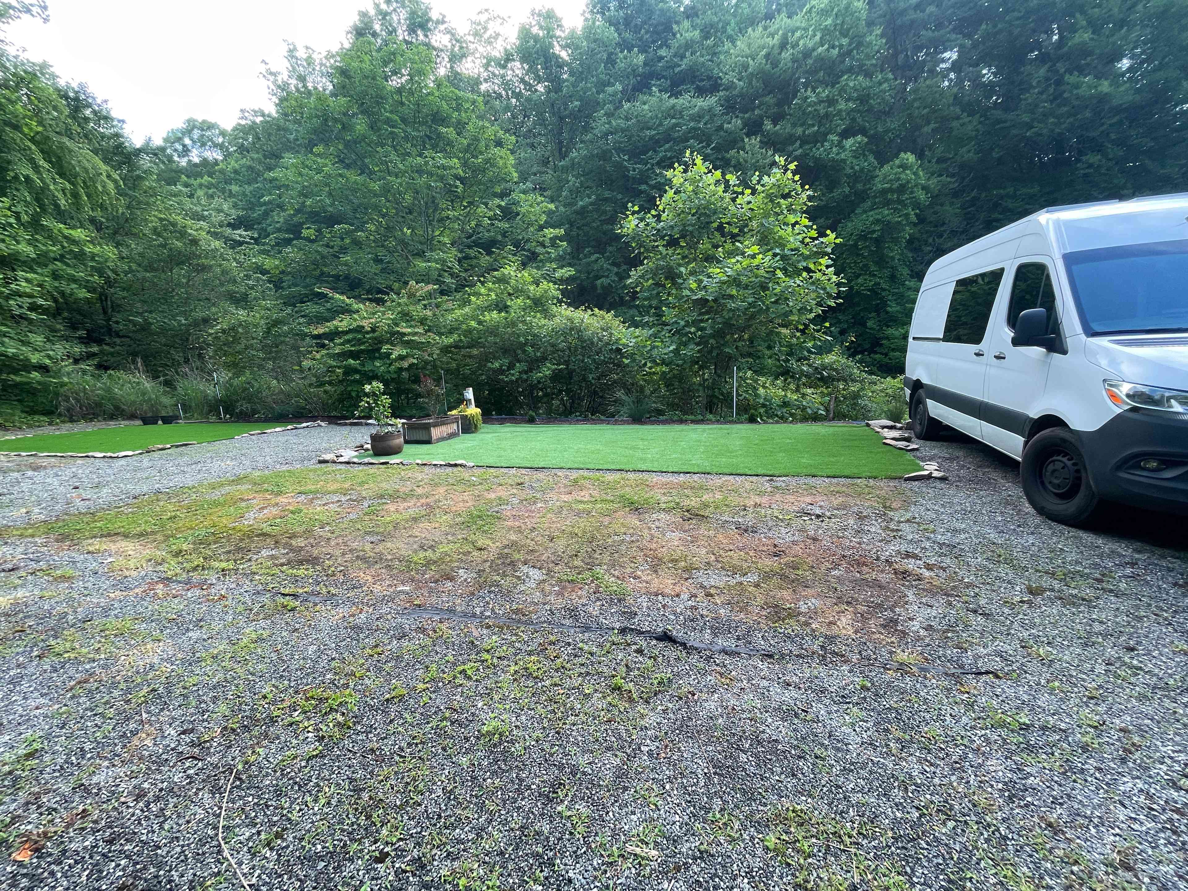 Trails & Tails Waterfalls Retreat