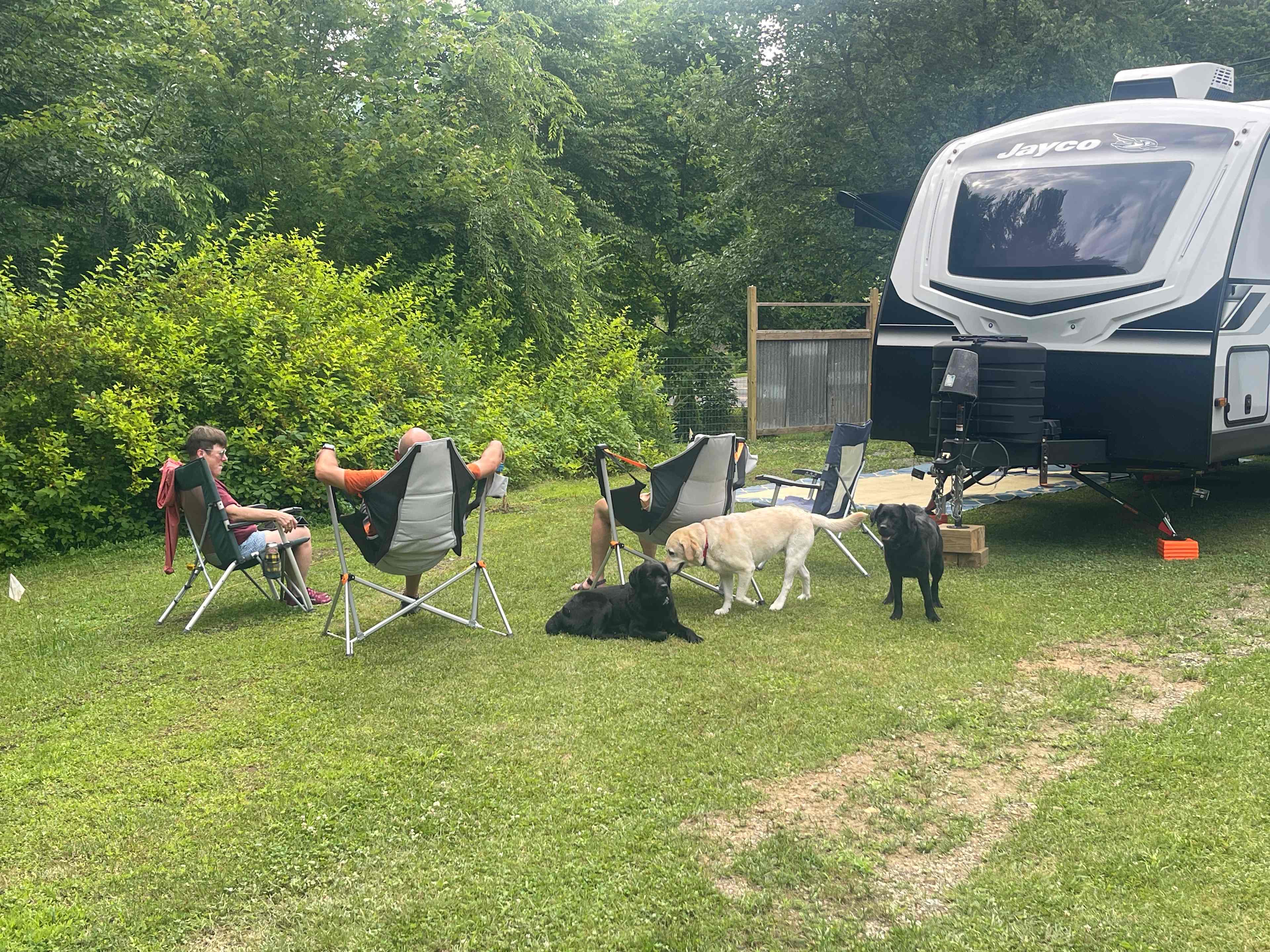 Trails & Tails Waterfalls Retreat