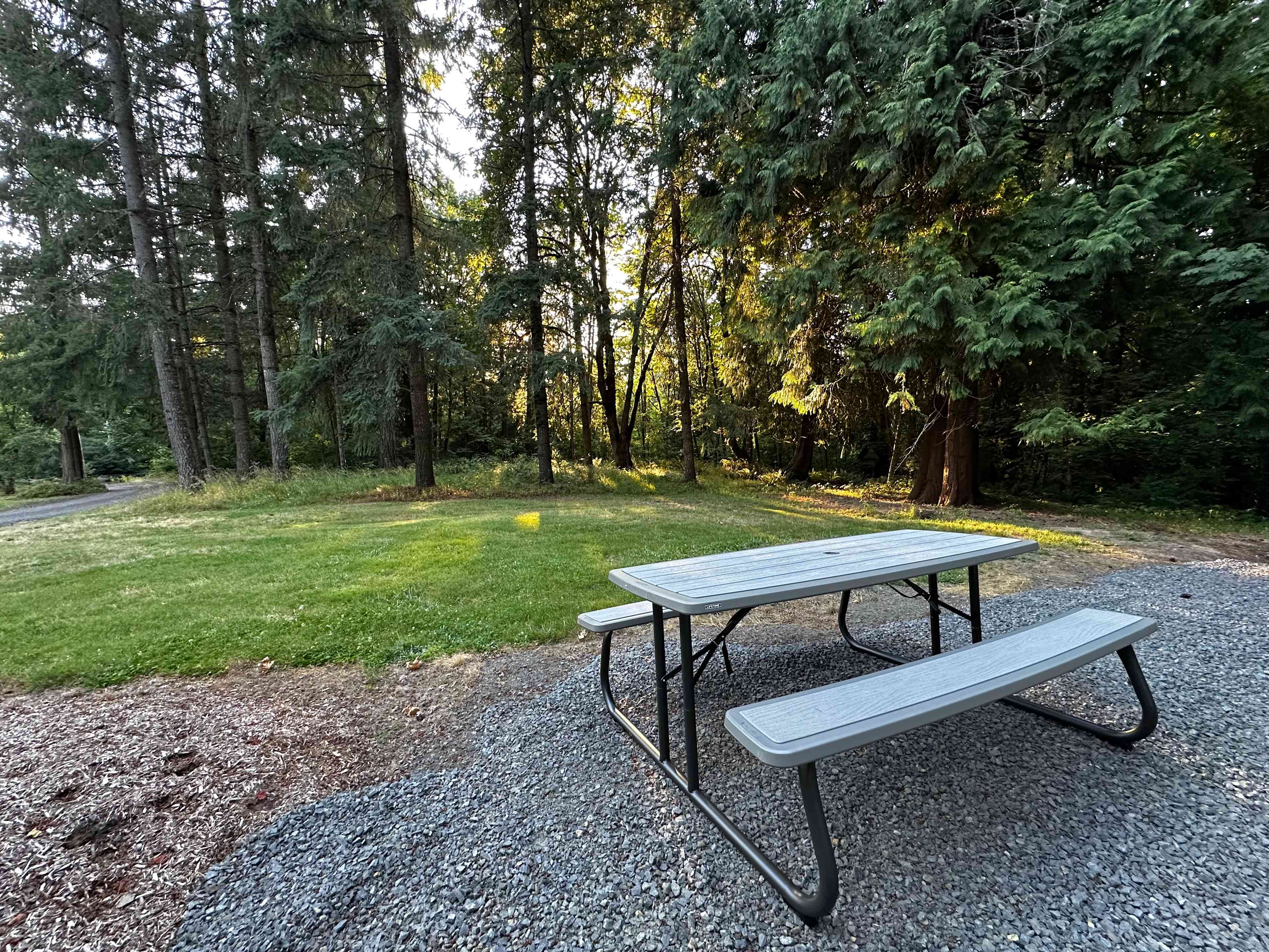 Helvetia Hideaway