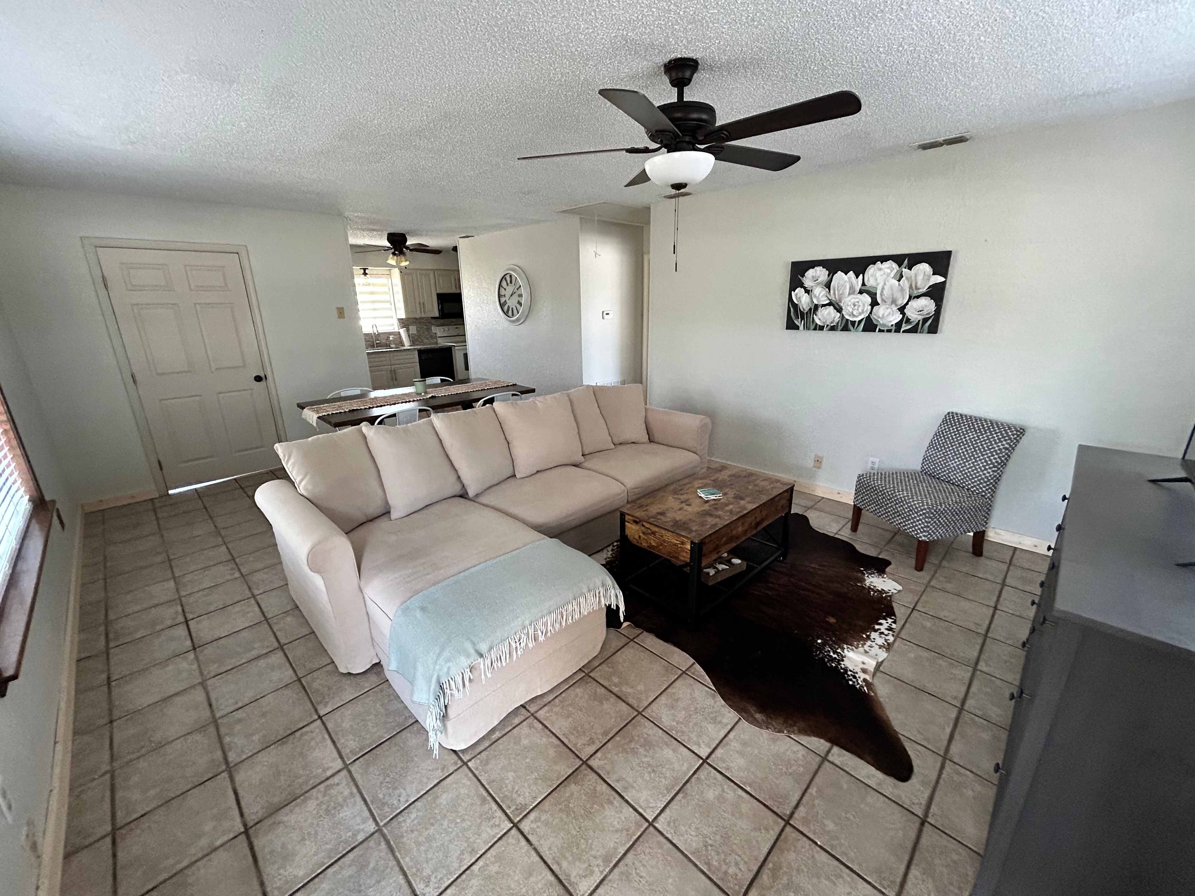 Oak Park Crash Pad