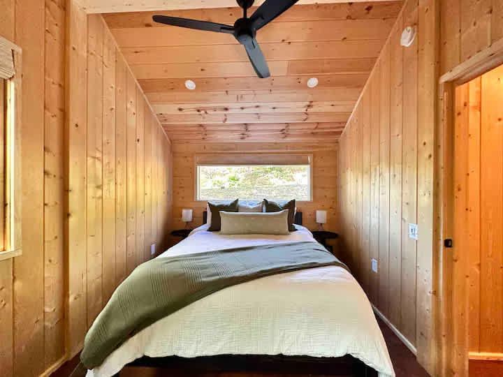 Black Balsam Cabin