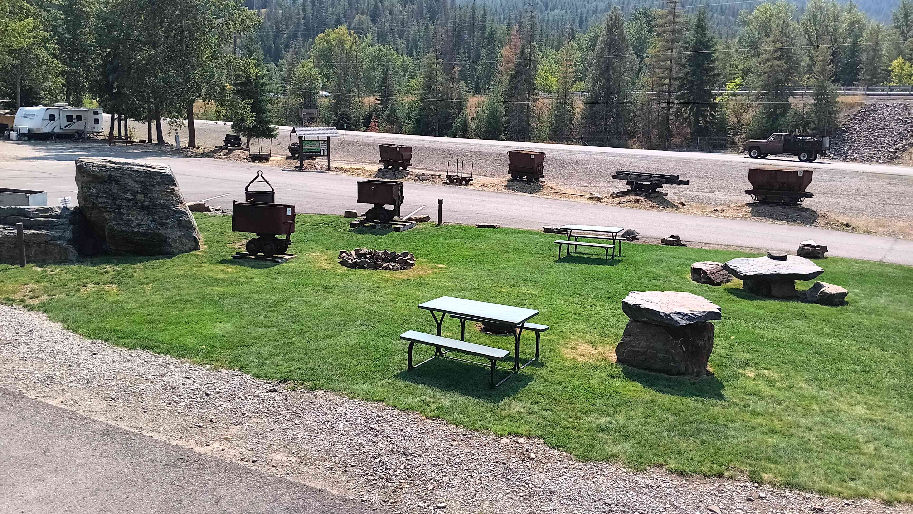 Crystal Gold Mine RV Park
