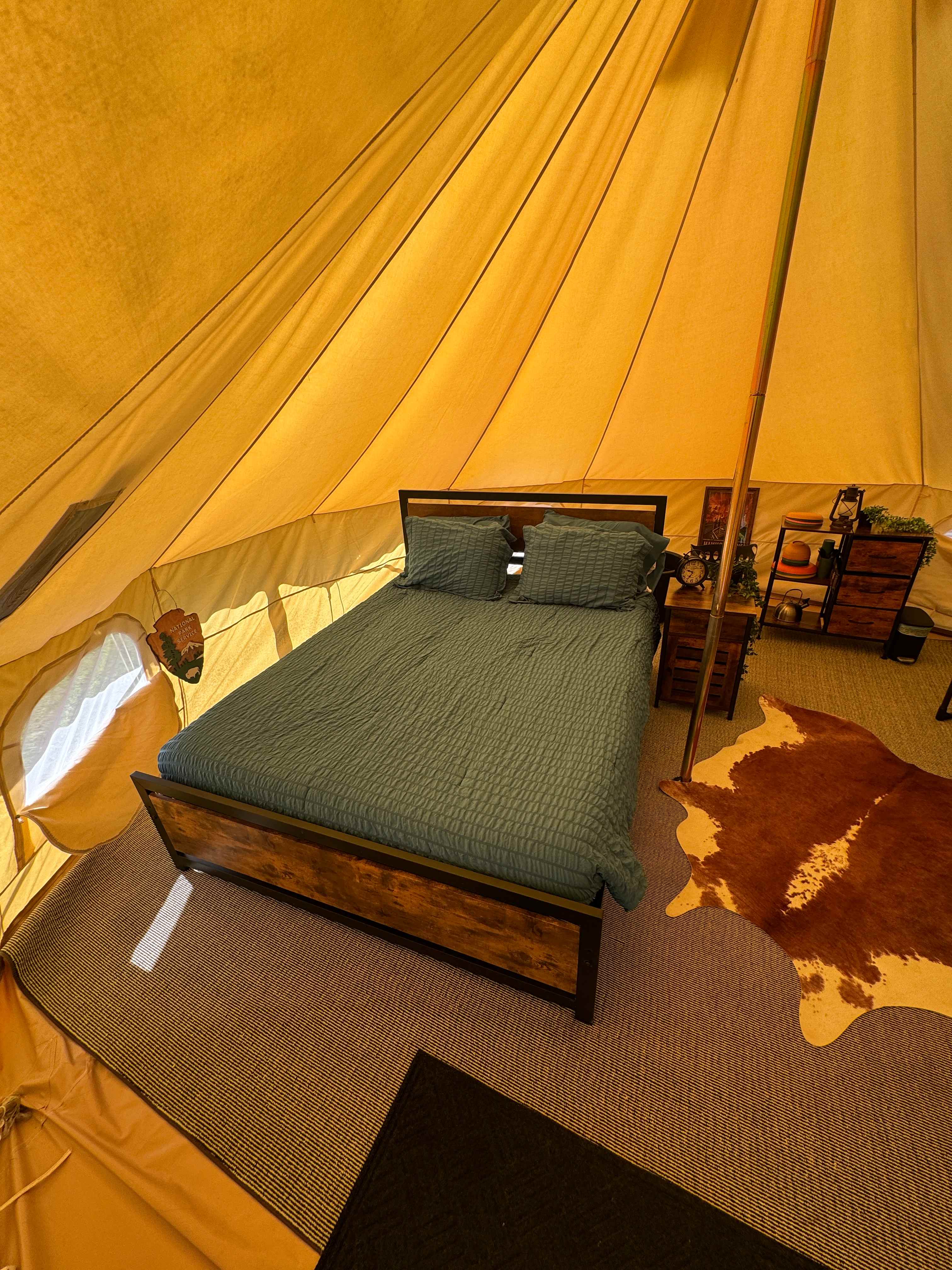 Mollys Ridge Glamping and Camping