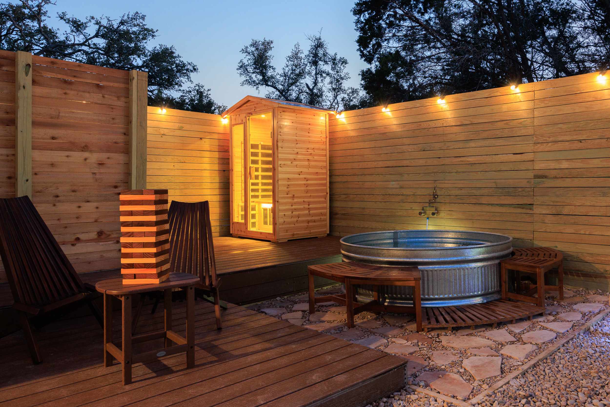 Romantic Tiny Luxury cabin-hot tub