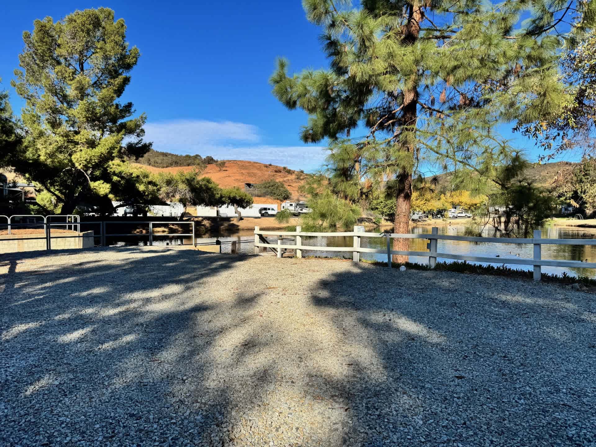 Champagne Lakes RV Resort