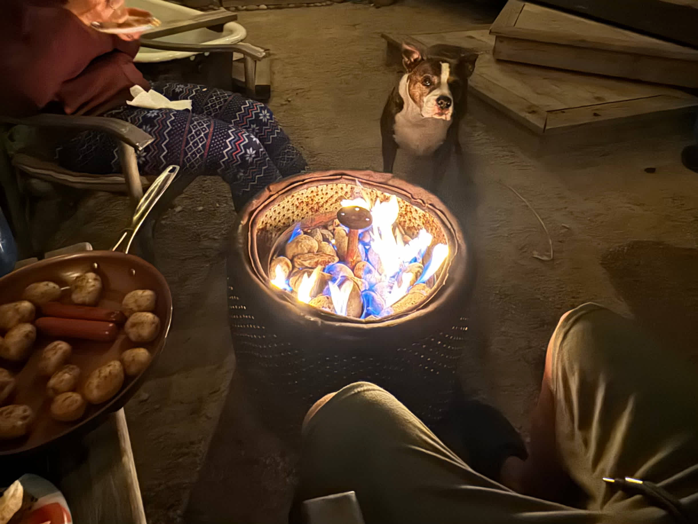 Genius! You can cook using a pan over this pit. So clever.
