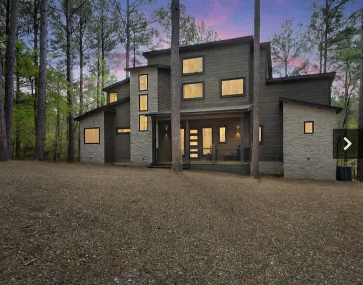 Midnight Manor